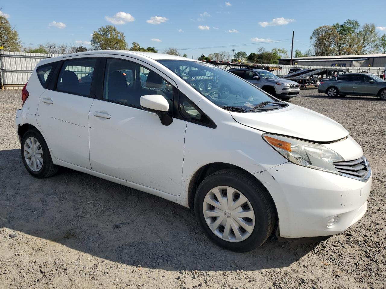2016 NISSAN VERSA NOTE — VIN 3N1CE2CPXGL350657 — photo 4
