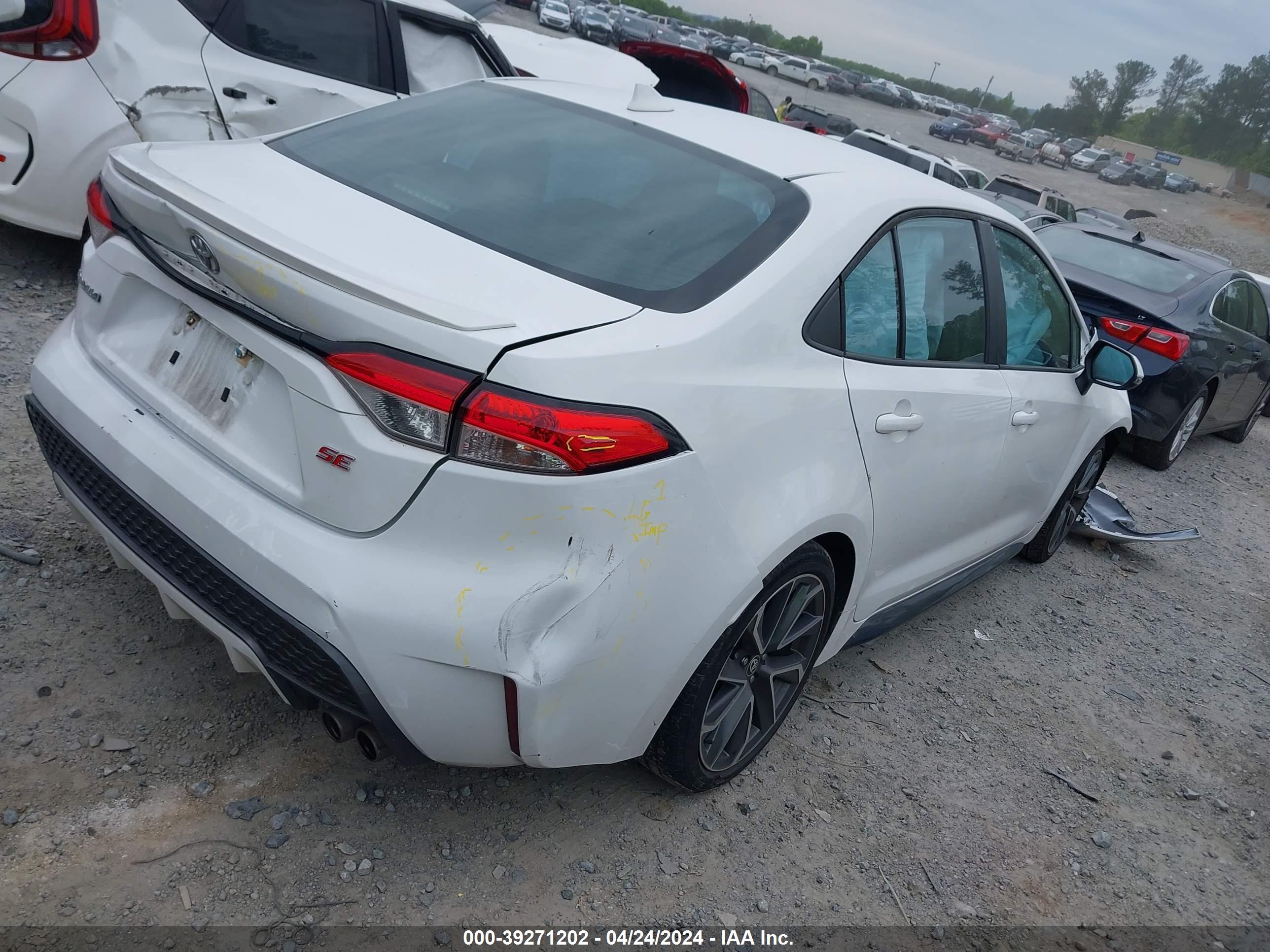 2021 TOYOTA COROLLA — VIN 5YFS4MCE4MP086758 — photo 4