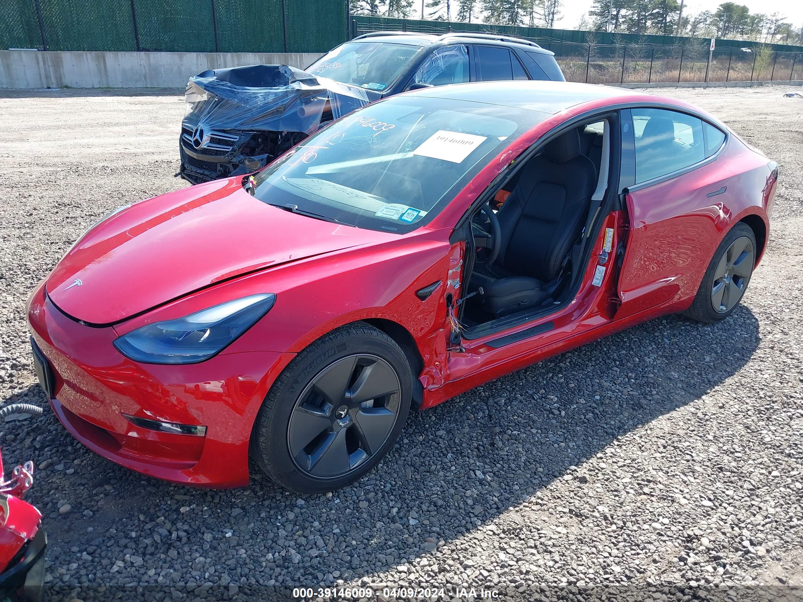 2021 TESLA MODEL 3 — VIN 5YJ3E1EB0MF875441 — photo 2