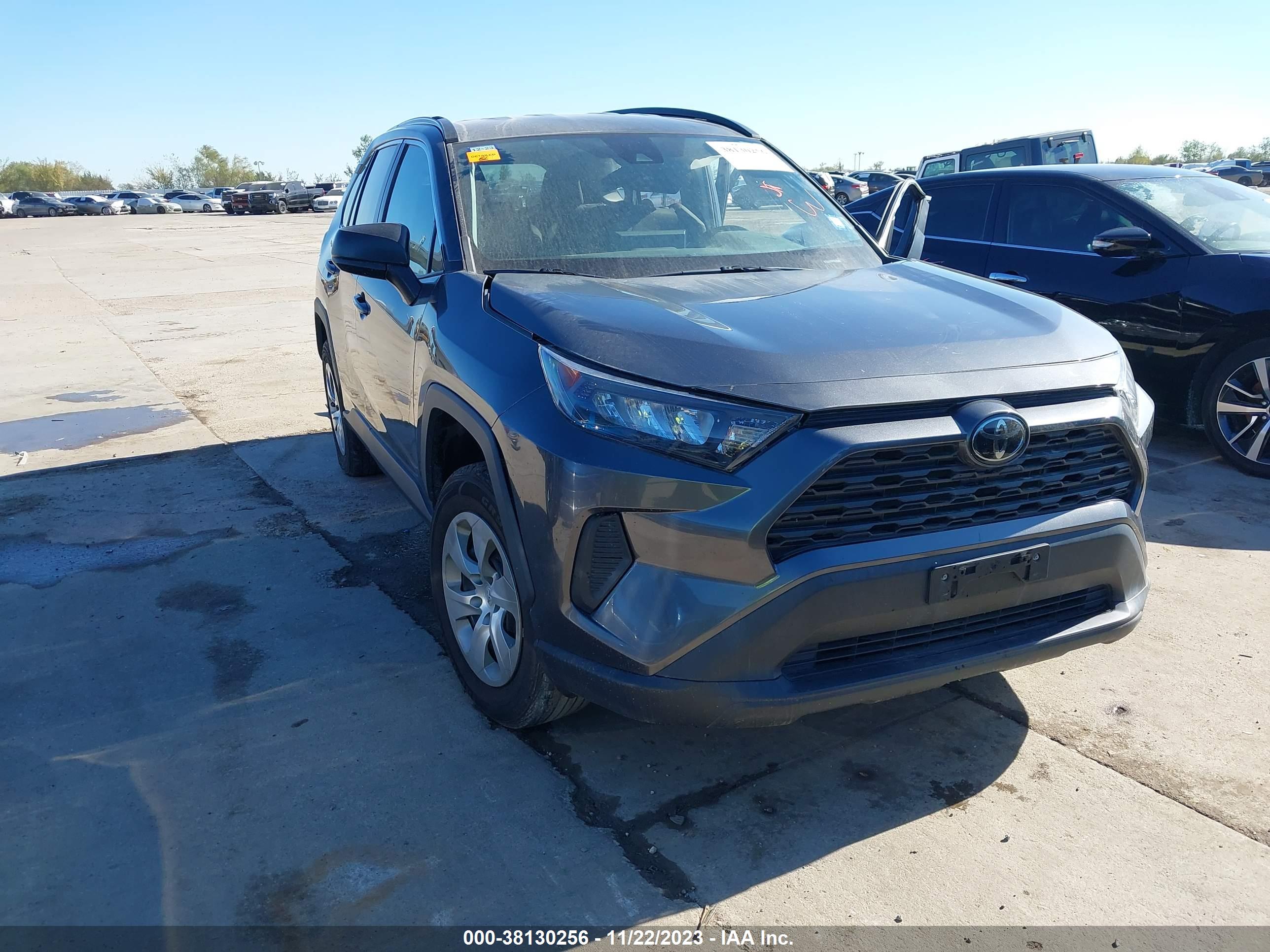 2020 TOYOTA RAV4 — VIN 2T3H1RFV0LC046758 — photo 1 of 16