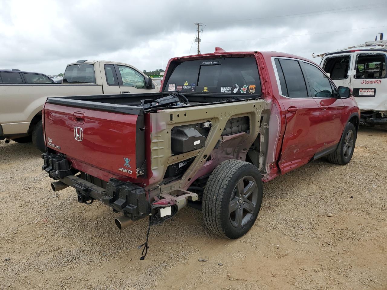 2021 HONDA RIDGELINE — VIN 5FPYK3F5XMB023768 — photo 3