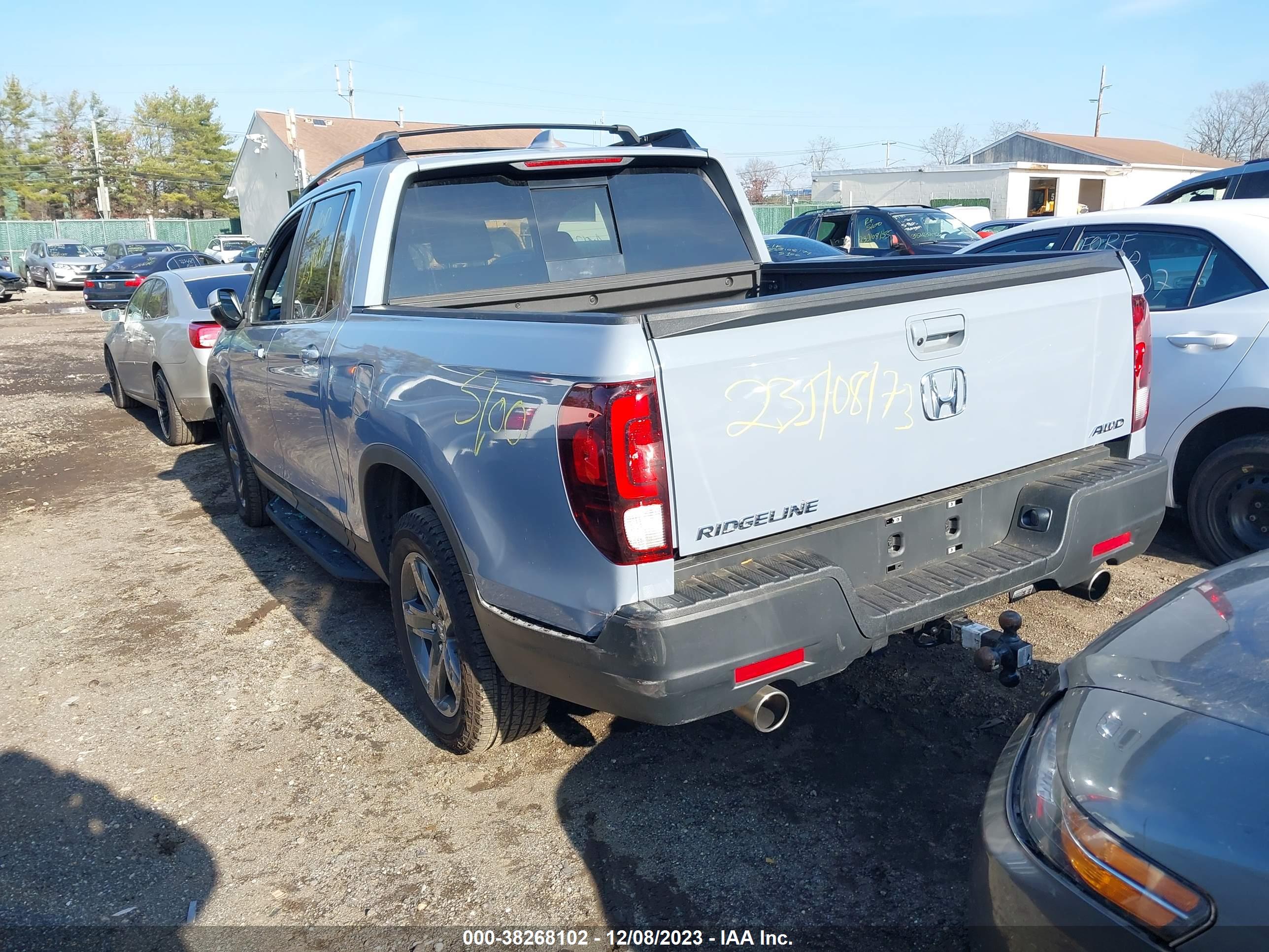 2022 HONDA RIDGELINE — VIN 5FPYK3F57NB034017 — photo 3