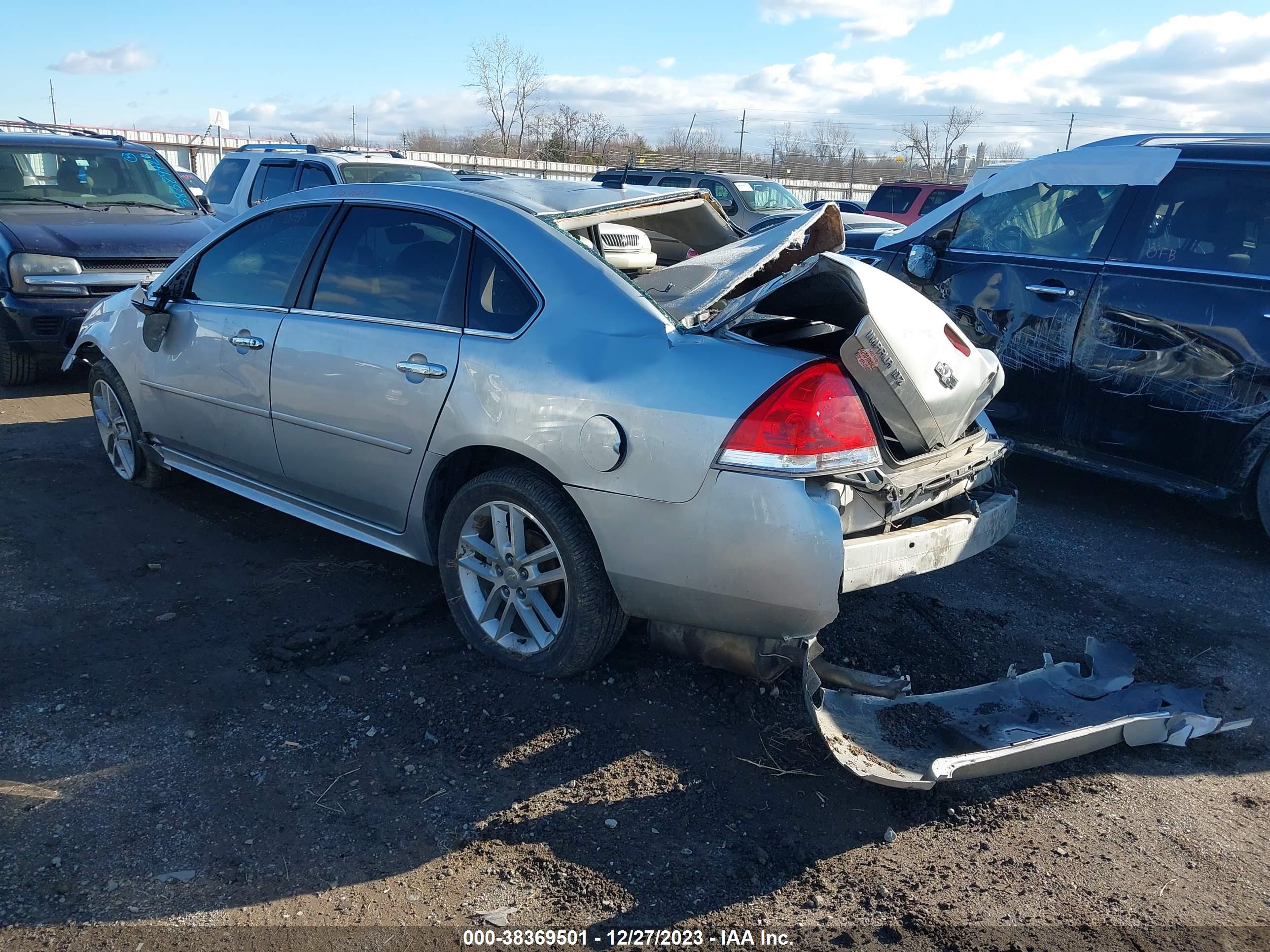 2012 CHEVROLET IMPALA — VIN 2G1WC5E38C1227374 — photo 3