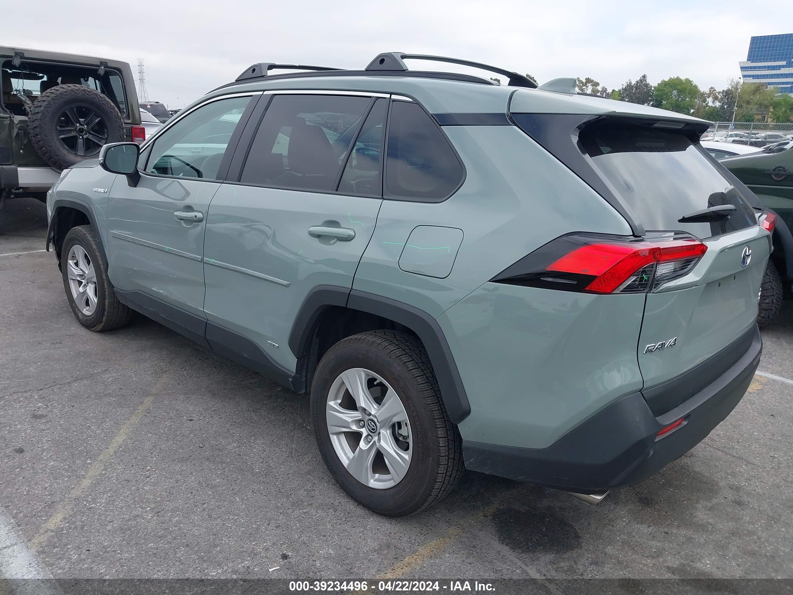 2019 TOYOTA RAV4 HYBRID — VIN 2T3RWRFV4KW035331 — photo 3