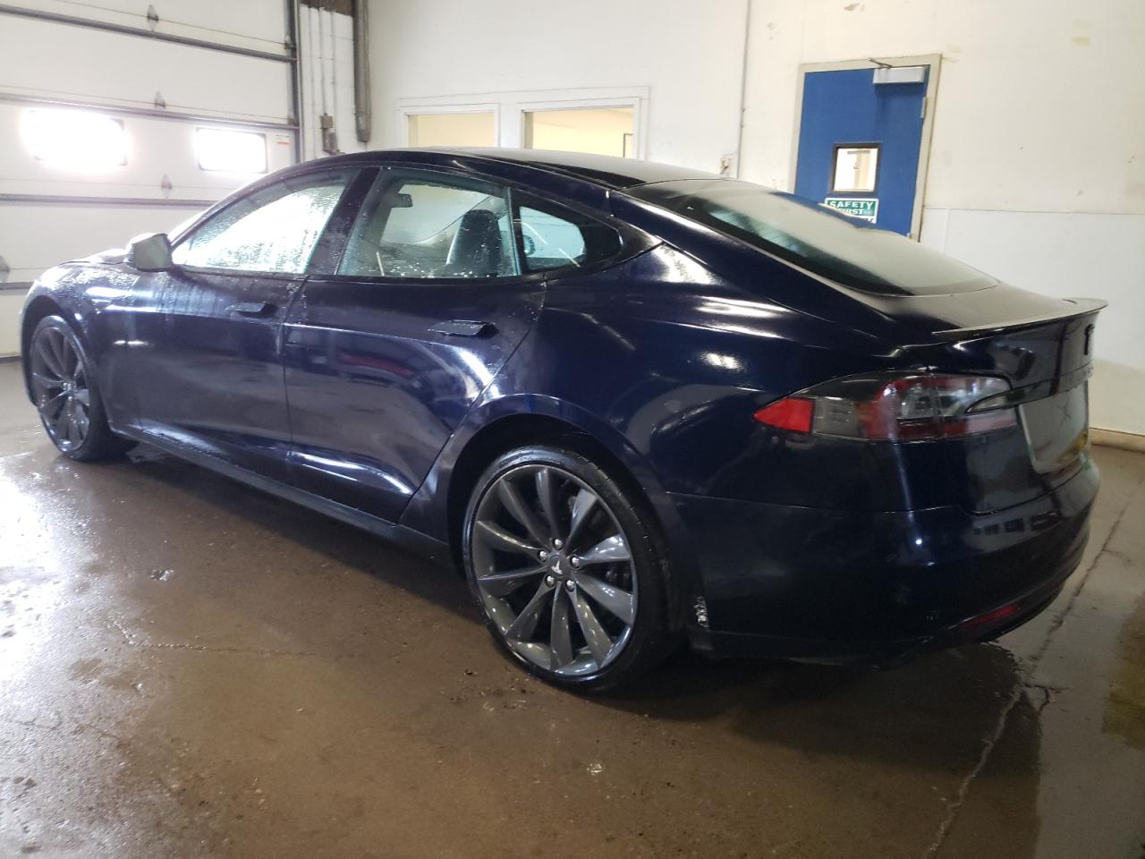 2013 TESLA MODEL S — VIN 5YJSA1DP6DFP17545 — photo 2