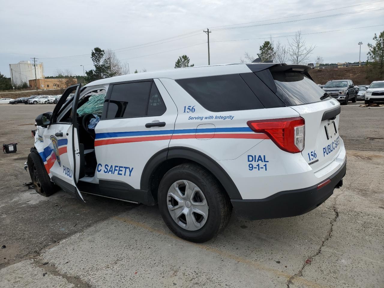2022 FORD EXPLORER P — VIN 1FM5K8AB4NGA04111 — photo 2