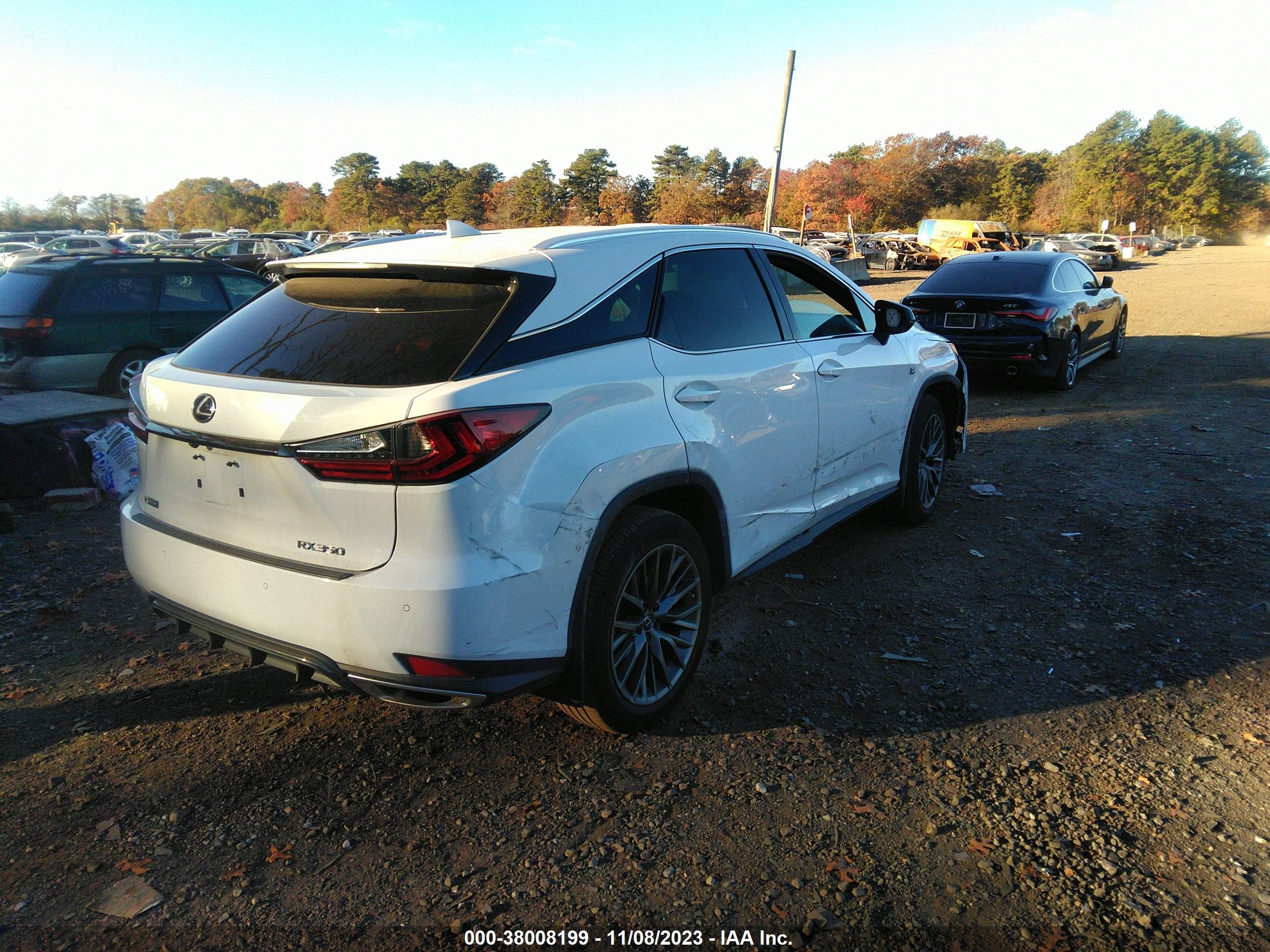 2022 LEXUS RX 350 — VIN 2T2SZMDA6NC337502 — photo 4