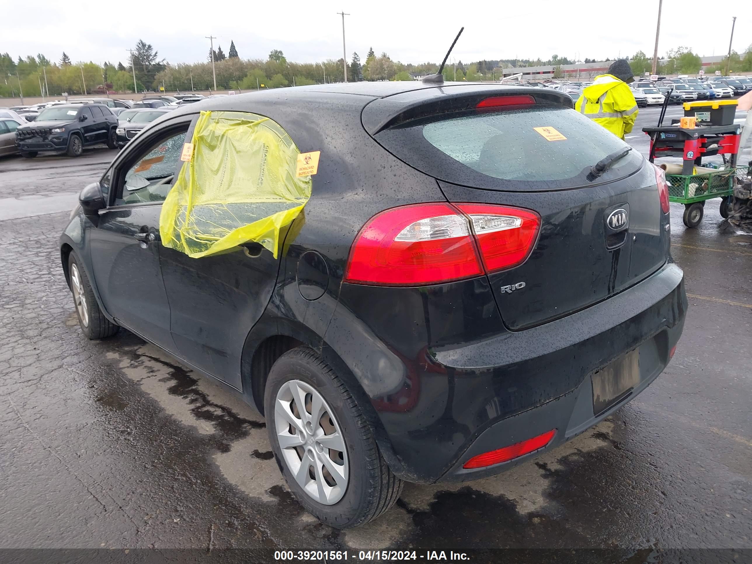 2013 KIA RIO — VIN KNADM5A30D6233453 — photo 3