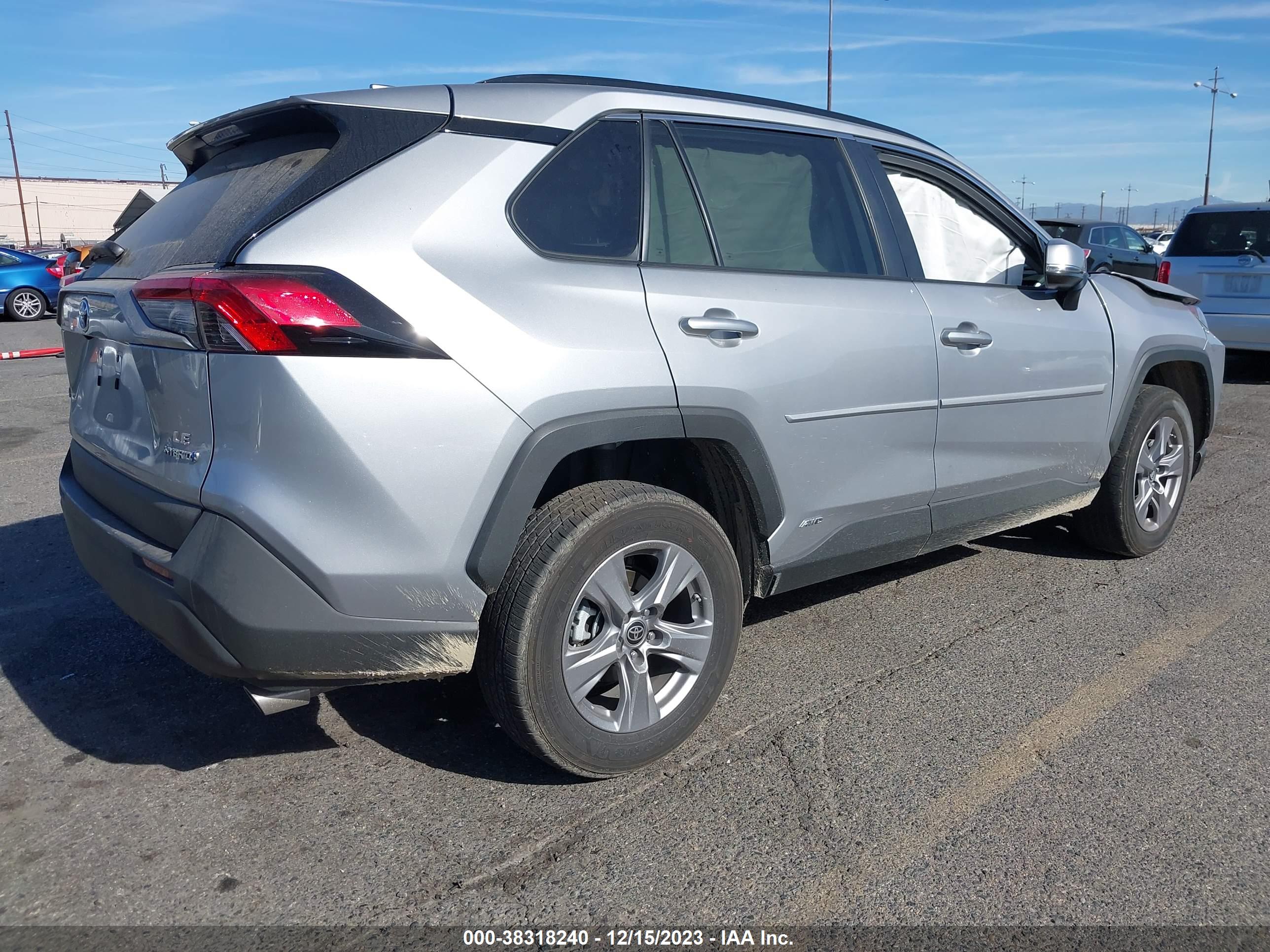 2023 TOYOTA RAV4 — VIN 4T3MWRFV3PU086496 — photo 4