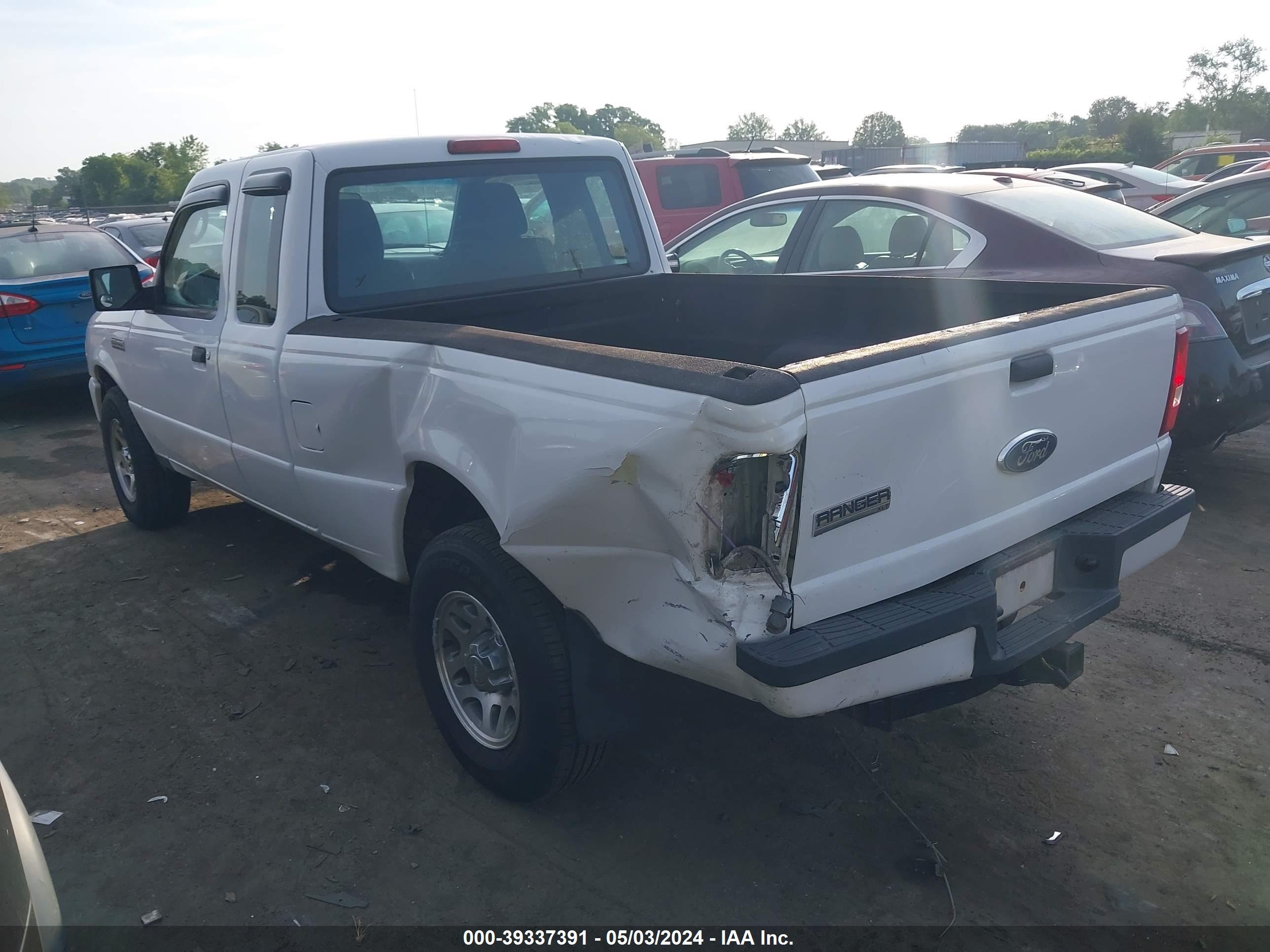 2011 FORD RANGER — VIN 1FTLR4FE9BPA67932 — photo 3
