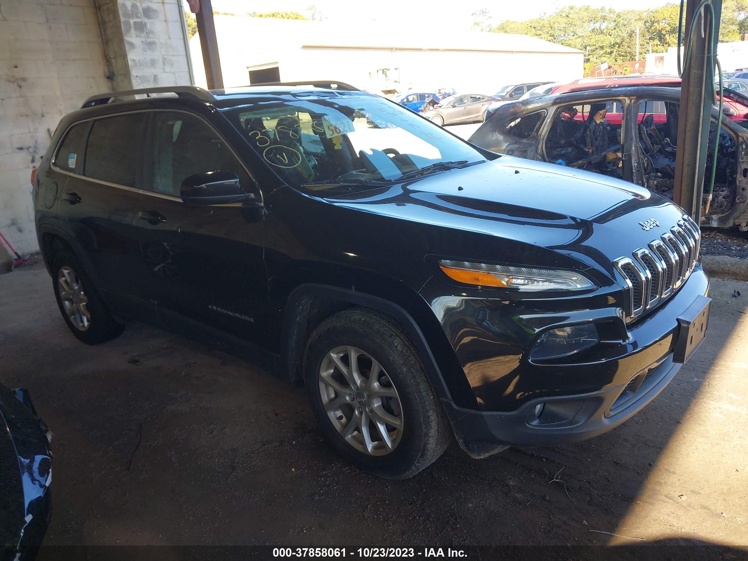2015 JEEP CHEROKEE — VIN 1C4PJMCS3FW686301 — photo 1 of 16