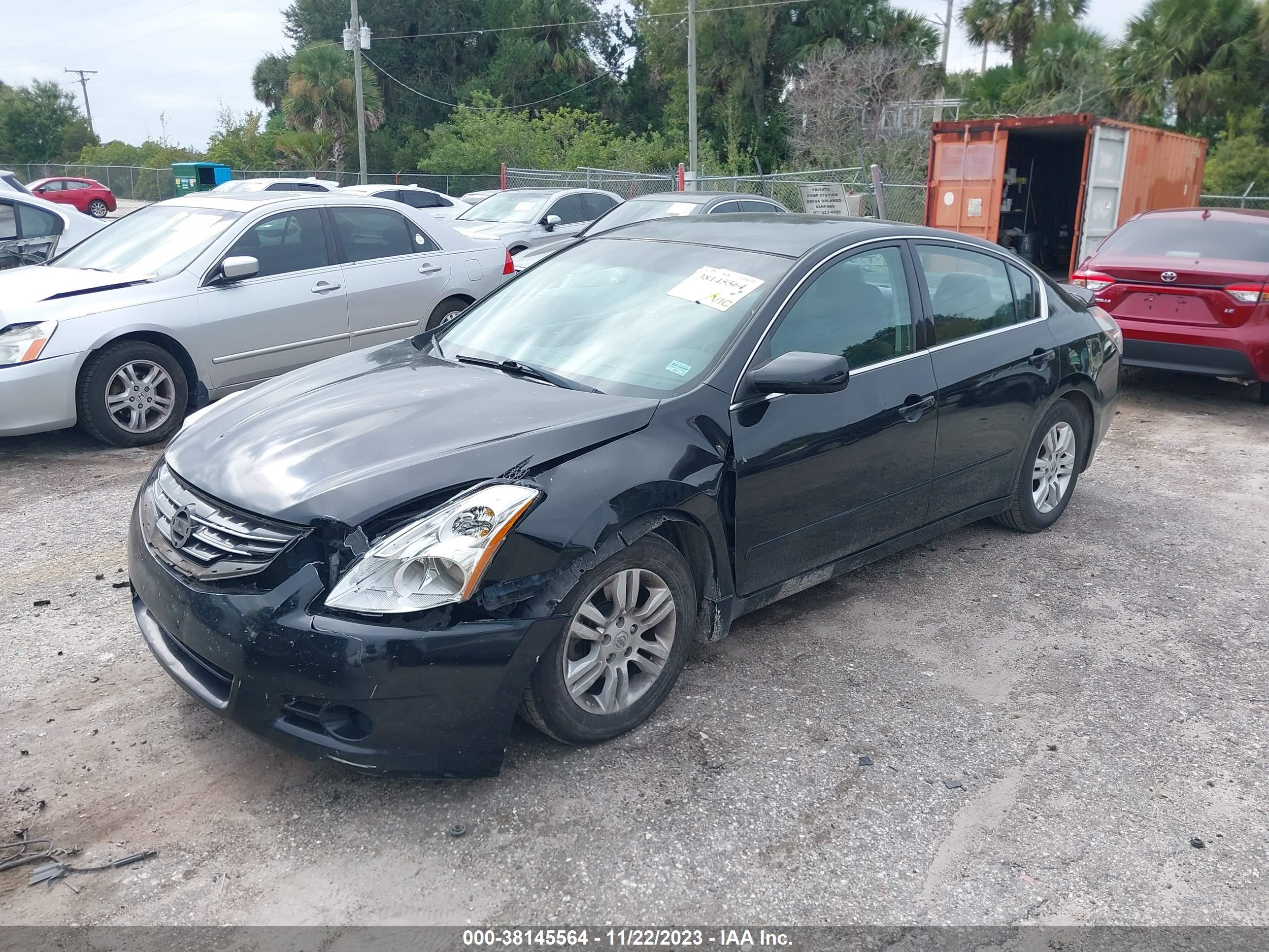 2011 NISSAN ALTIMA — VIN 1N4AL2AP8BC117528 — photo 2