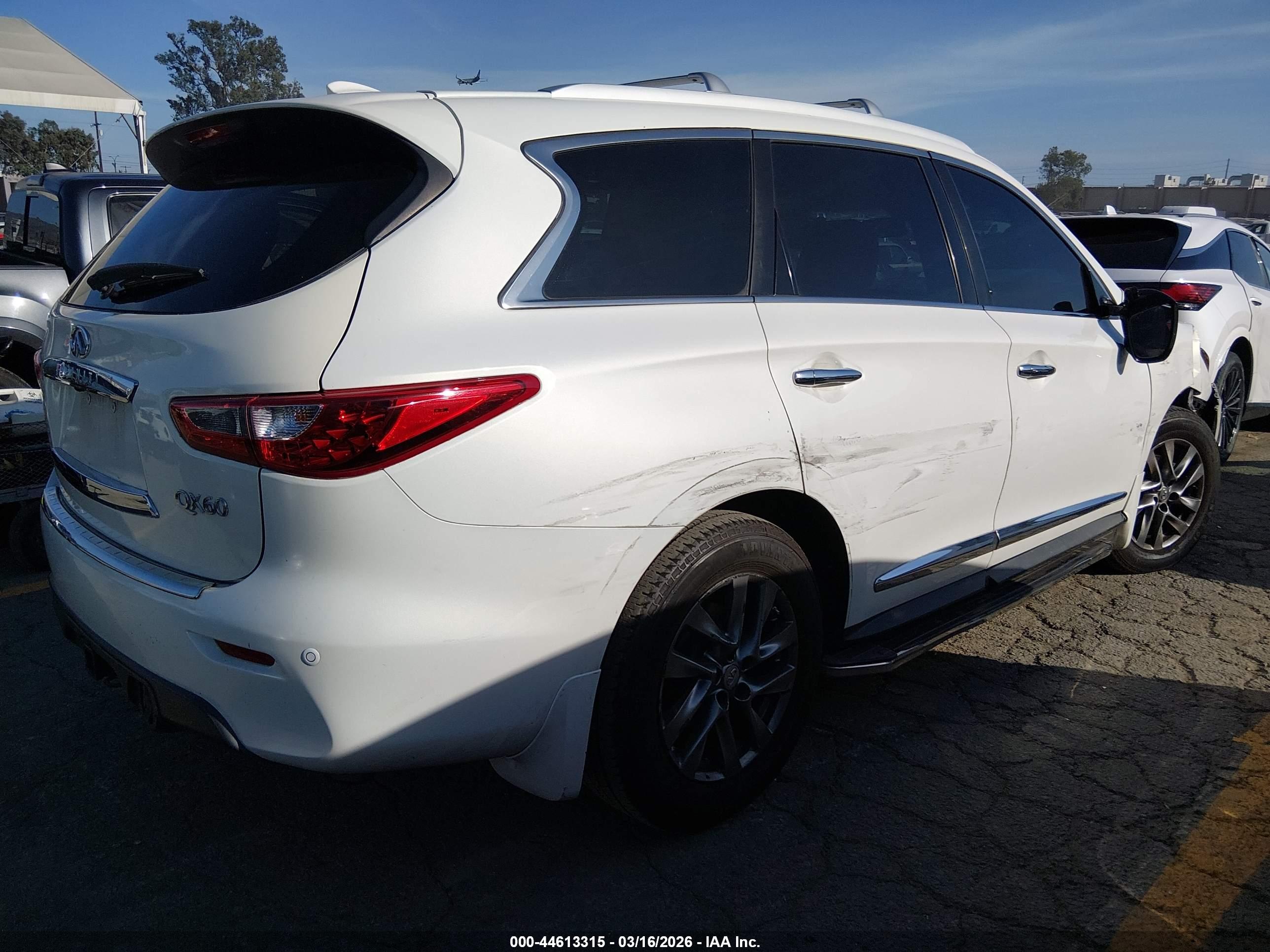 2014 INFINITI QX60 — VIN 5N1AL0MN7EC506055 — photo 4