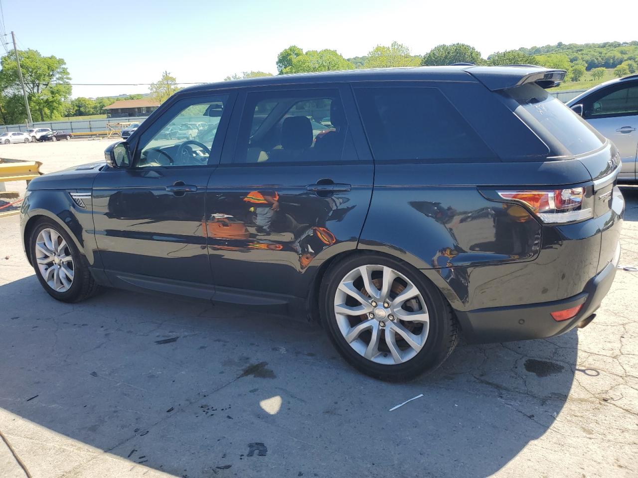 2015 LAND ROVER RANGE ROVE — VIN SALWR2VF5FA516696 — photo 2