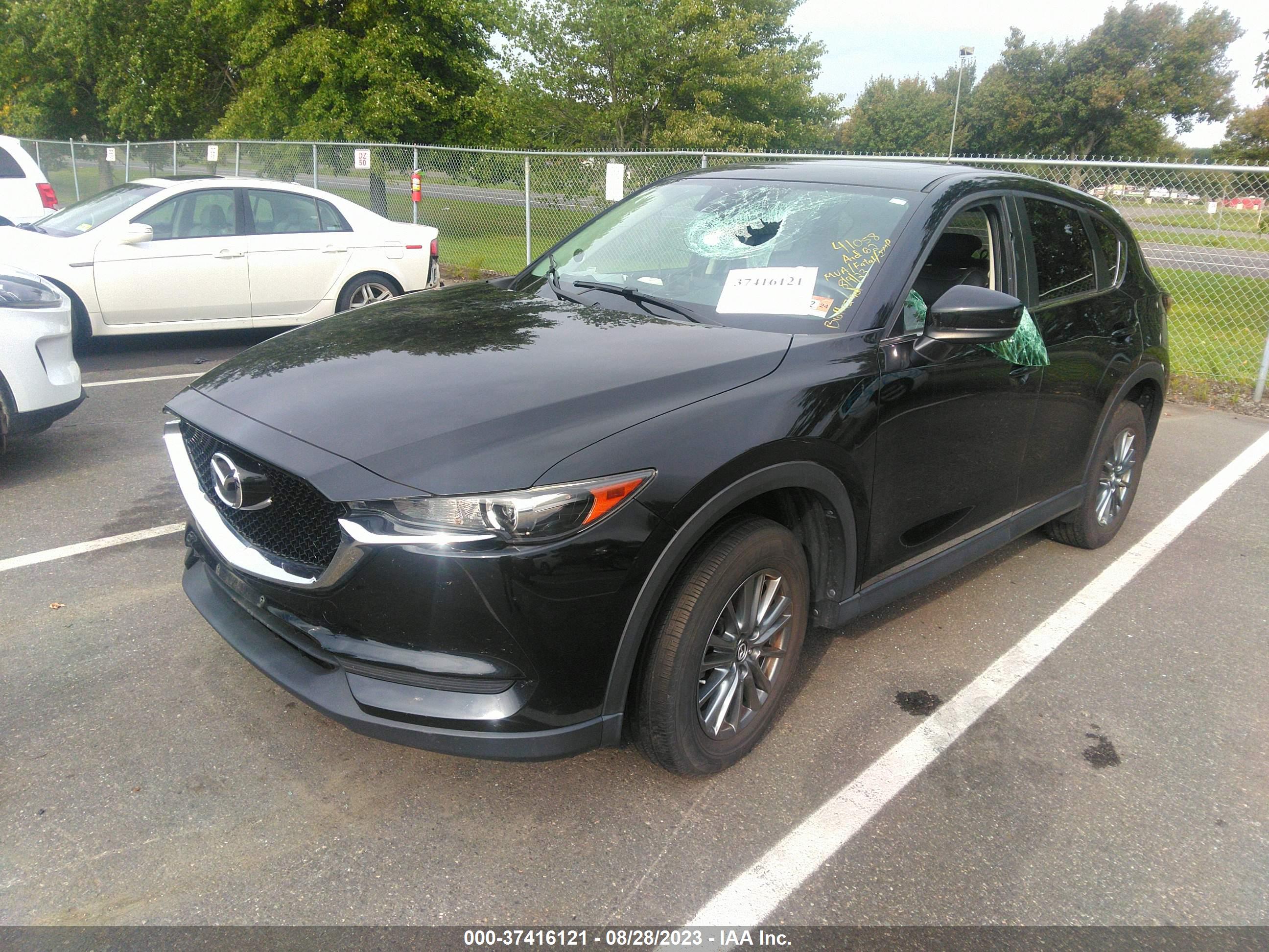 2017 MAZDA CX-5 — VIN JM3KFBCL3H0213052 — photo 2