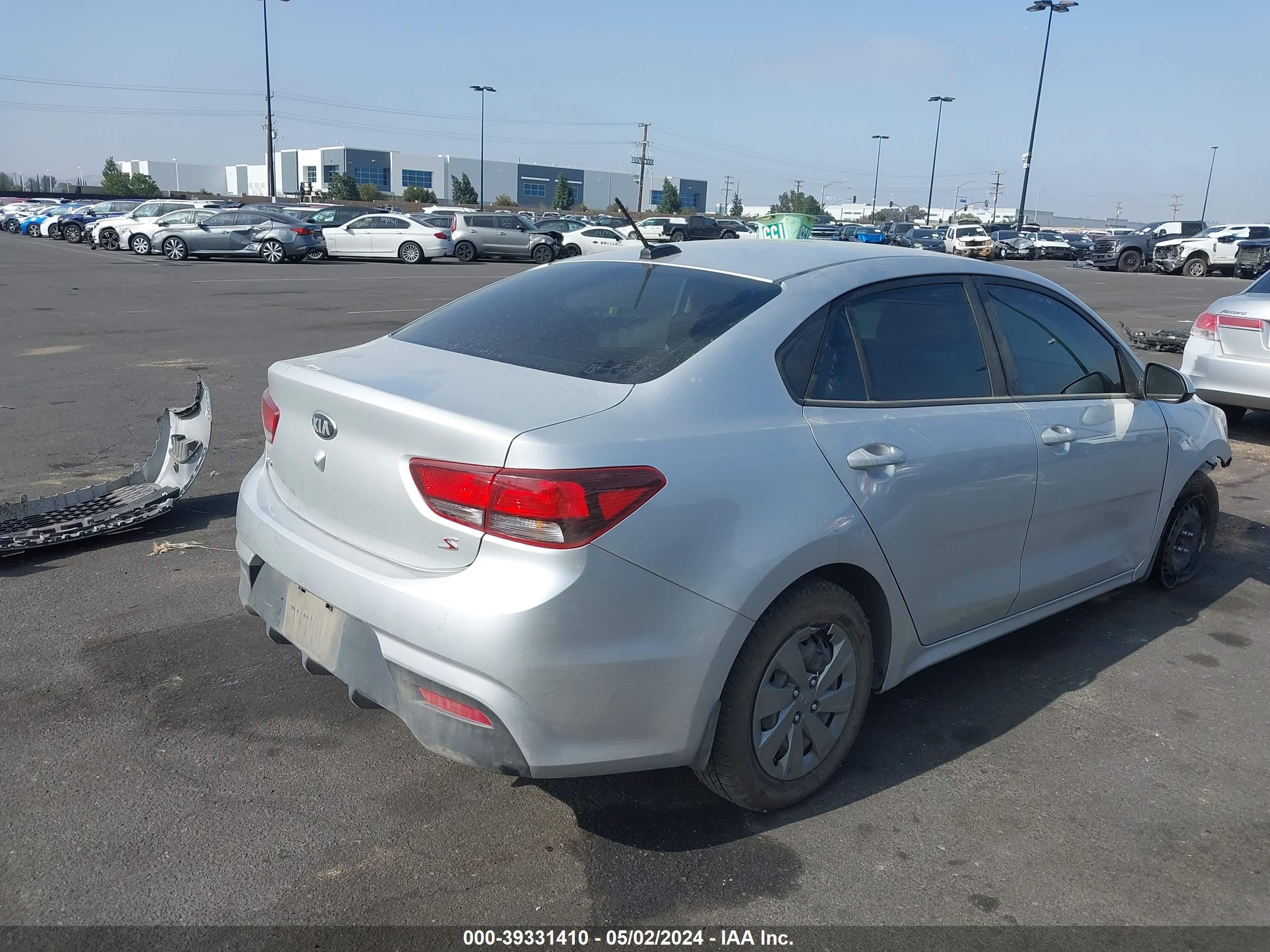 2020 KIA RIO — VIN 3KPA24AD9LE303264 — photo 4