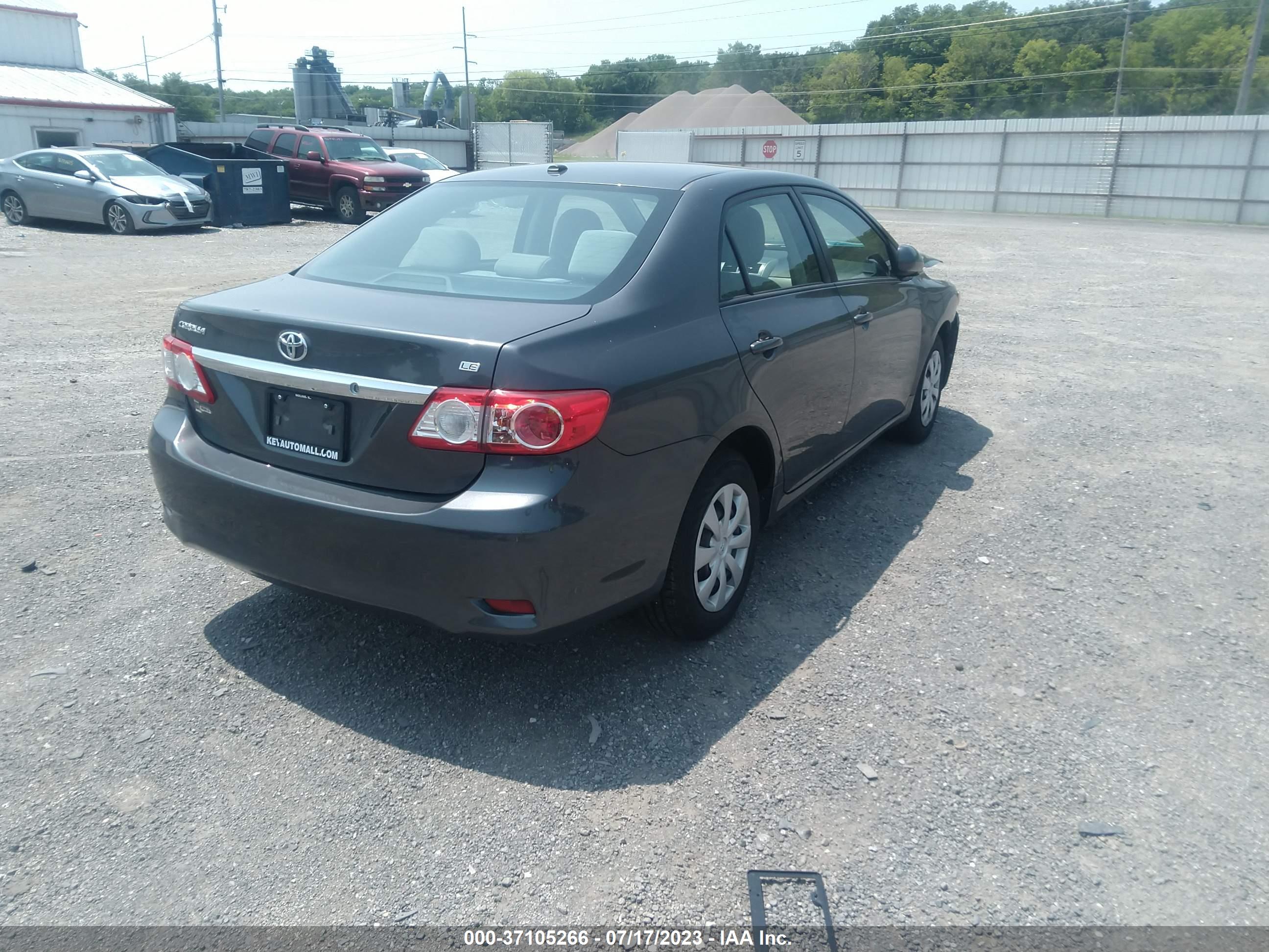 2011 TOYOTA COROLLA — VIN 2T1BU4EEXBC750314 — photo 4