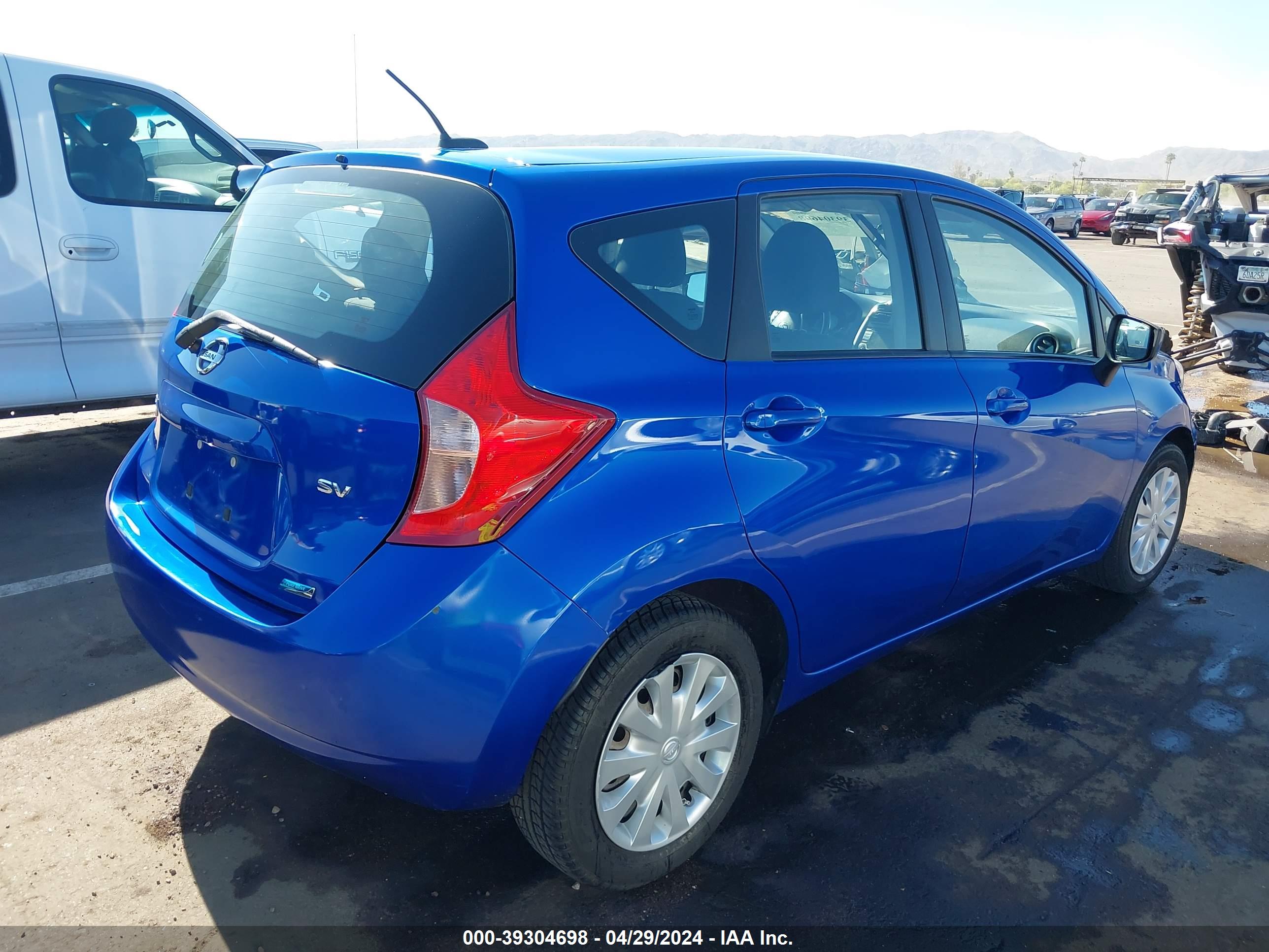 2016 NISSAN VERSA NOTE — VIN 3N1CE2CP9GL355428 — photo 4