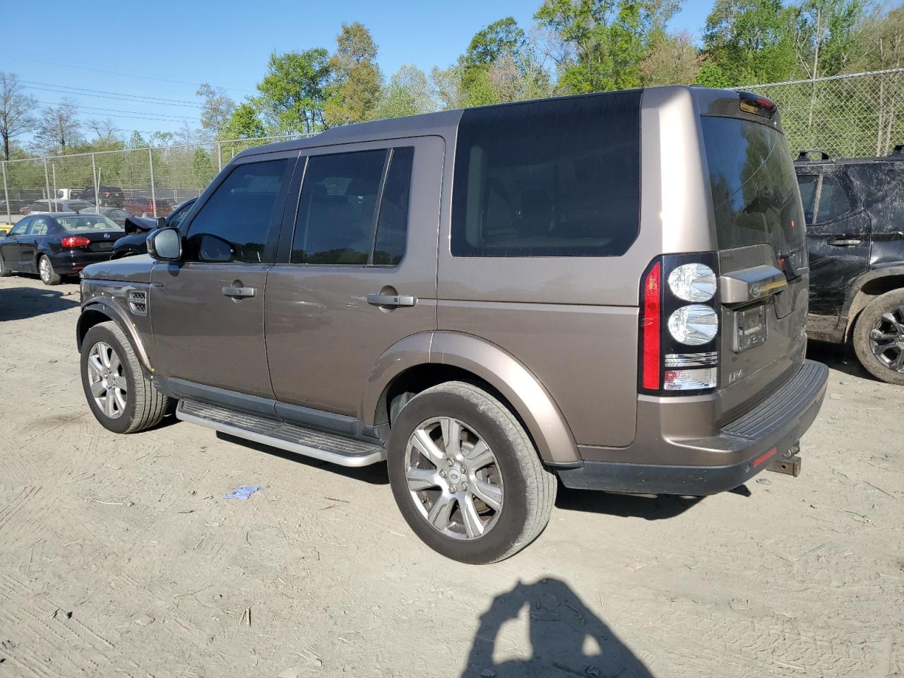 2015 LAND ROVER LR4 HSE — VIN SALAG2V65FA743578 — photo 2