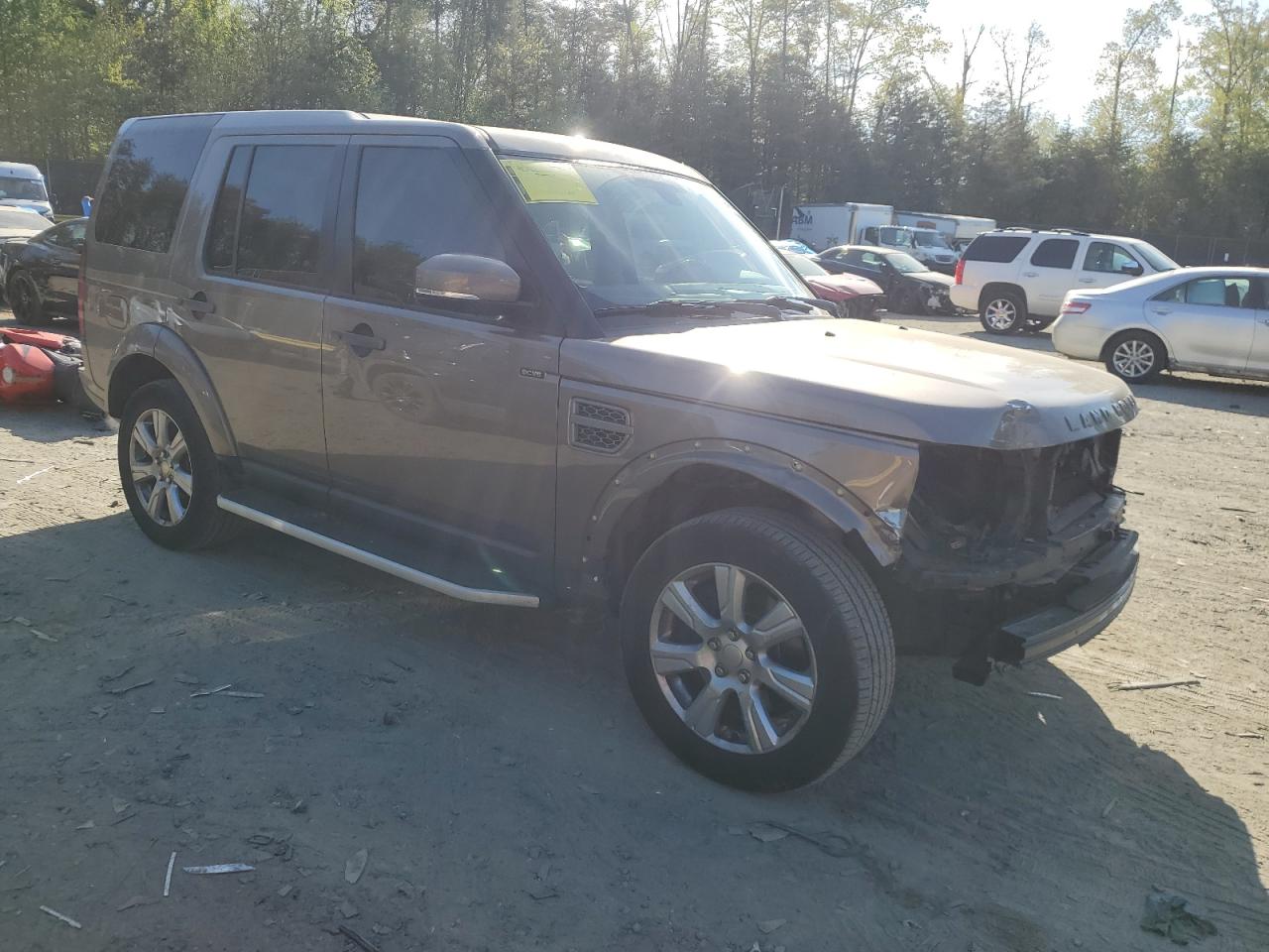 2015 LAND ROVER LR4 HSE — VIN SALAG2V65FA743578 — photo 4