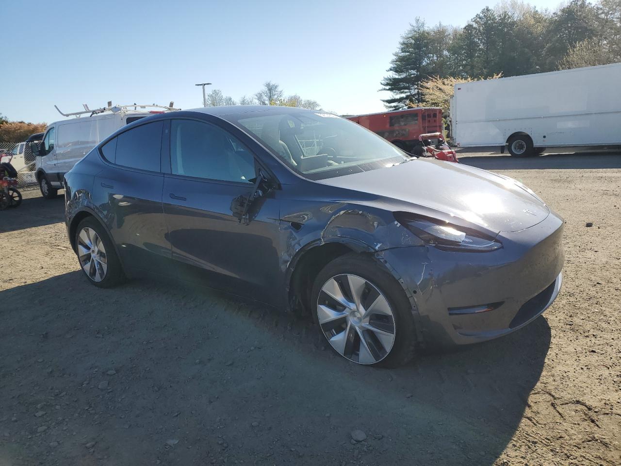 2021 TESLA MODEL Y — VIN 5YJYGDEE2MF117967 — photo 4