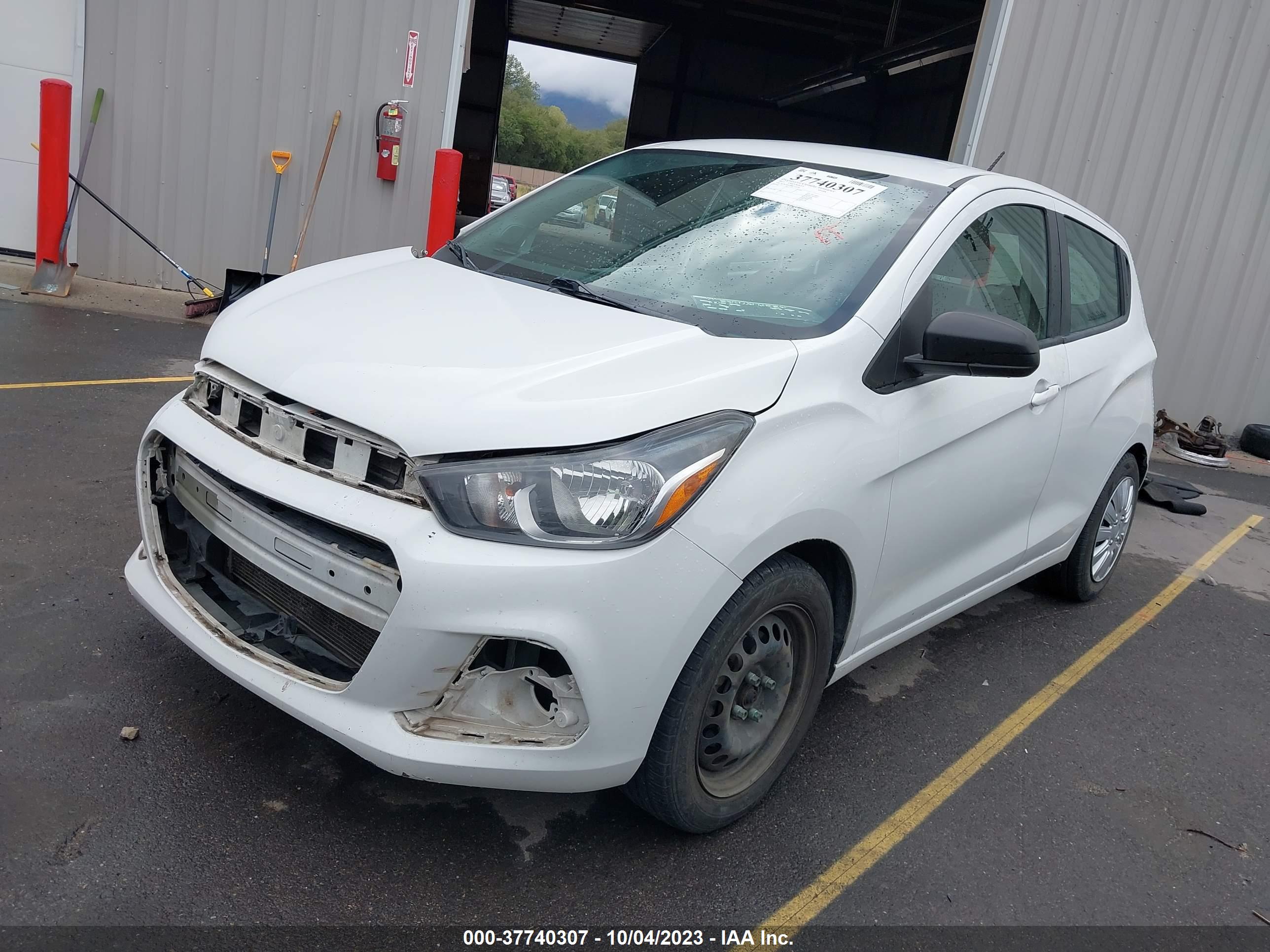 2017 CHEVROLET SPARK — VIN KL8CB6SA8HC733108 — photo 2