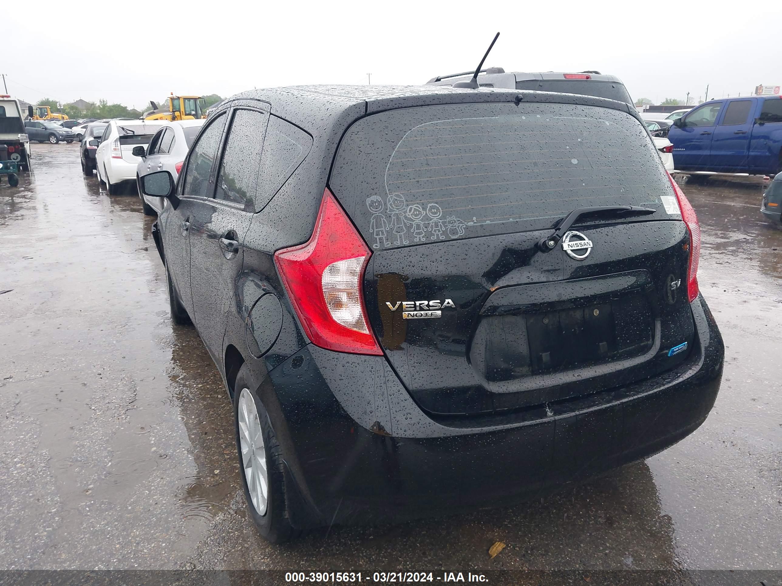 2015 NISSAN VERSA NOTE — VIN 3N1CE2CPXFL436324 — photo 3