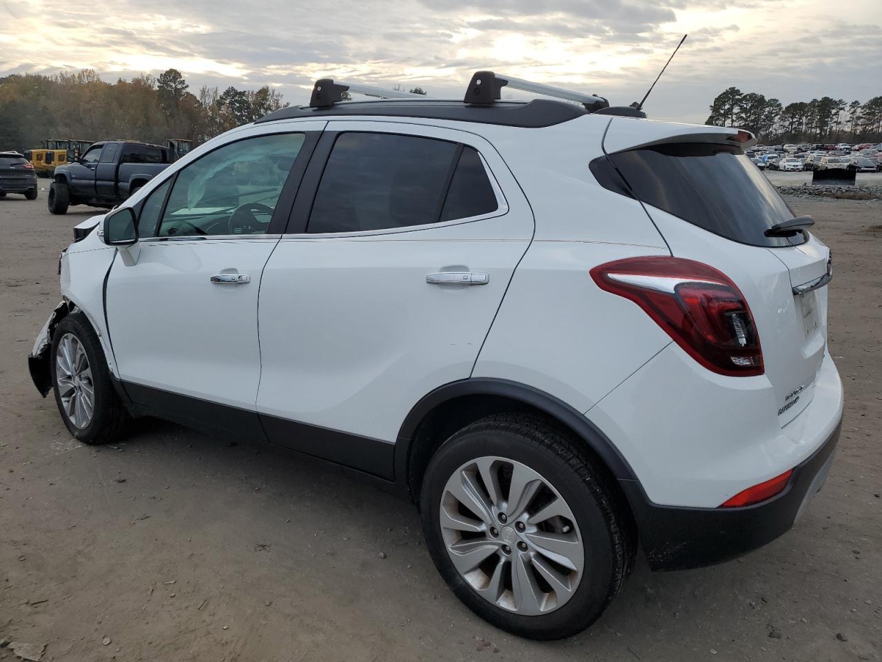 2018 BUICK ENCORE PRE — VIN KL4CJASB9JB691320 — photo 2