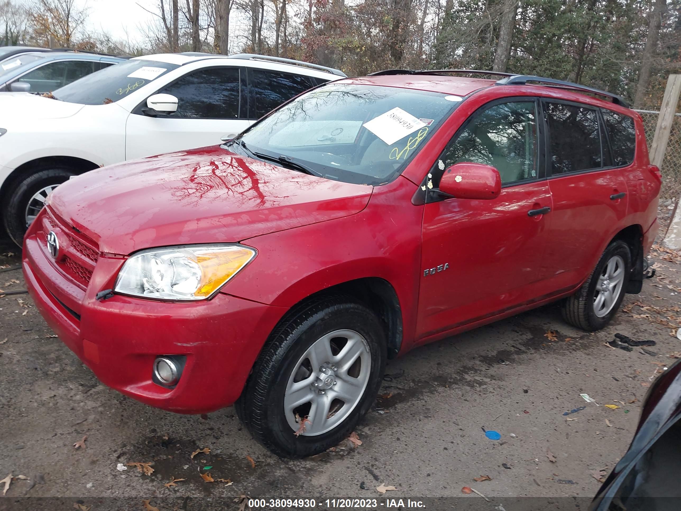 2010 TOYOTA RAV4 — VIN 2T3BF4DV7AW076509 — photo 2