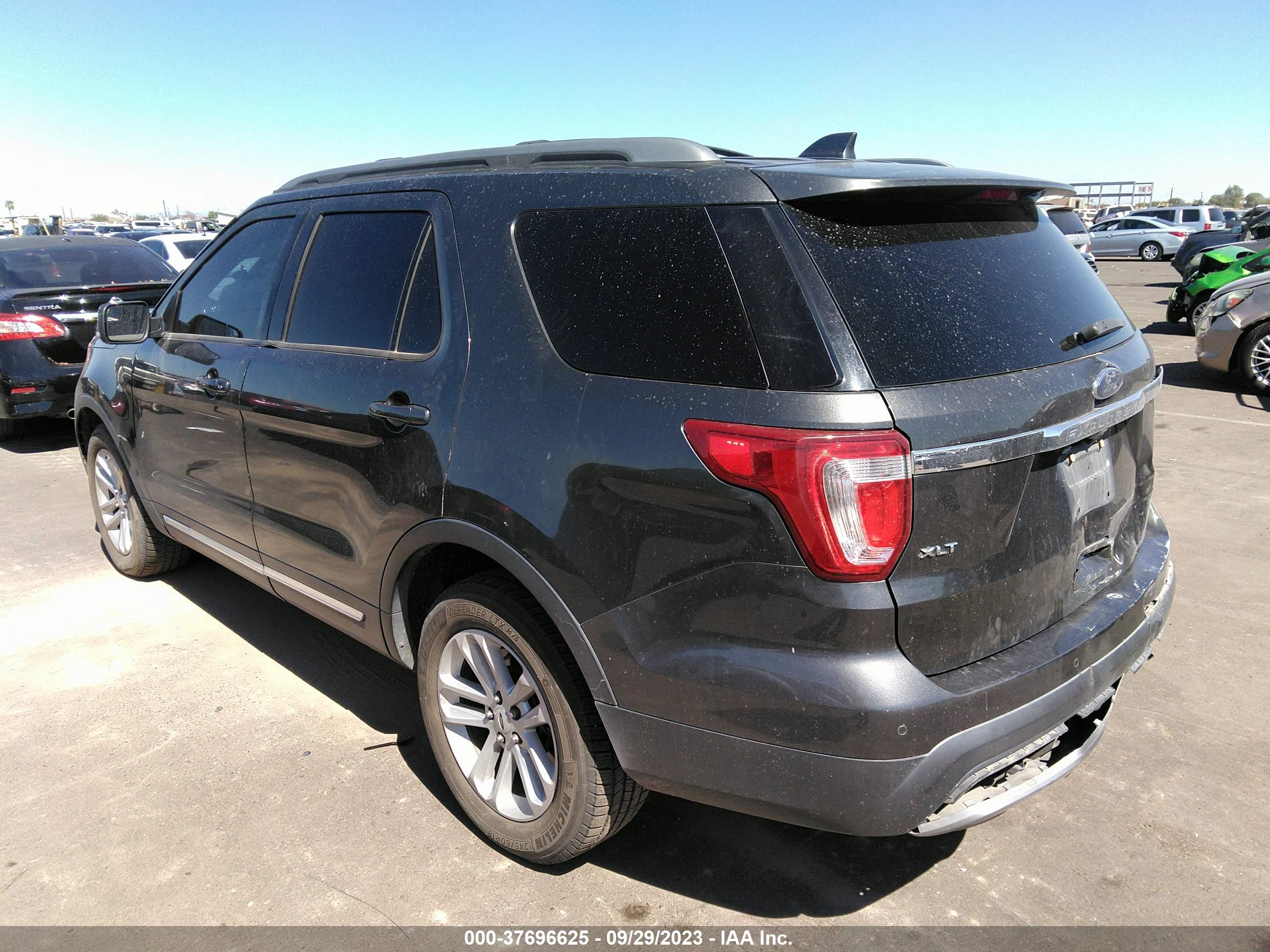 2017 FORD EXPLORER — VIN 1FM5K7D85HGC13355 — photo 3