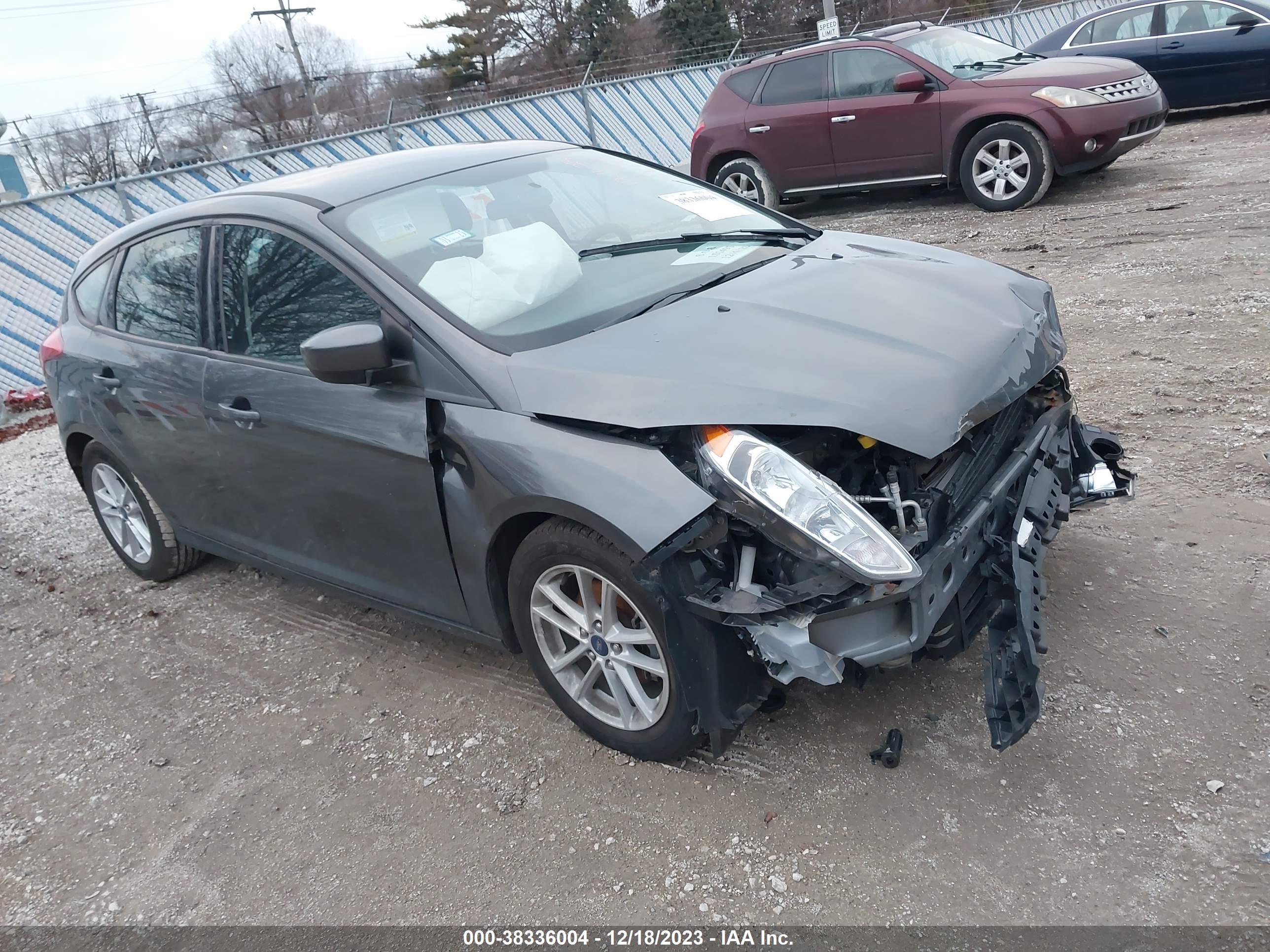 2018 FORD FOCUS — VIN 1FADP3K23JL257298 — photo 1 of 16