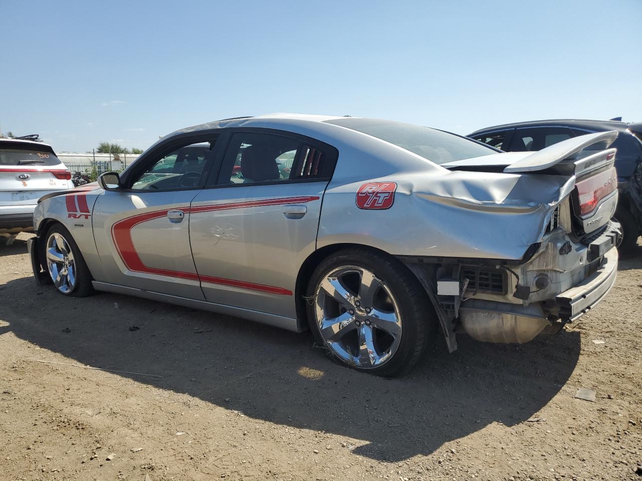 2011 DODGE CHARGER R/ — VIN 2B3CL5CT9BH613614 — photo 2