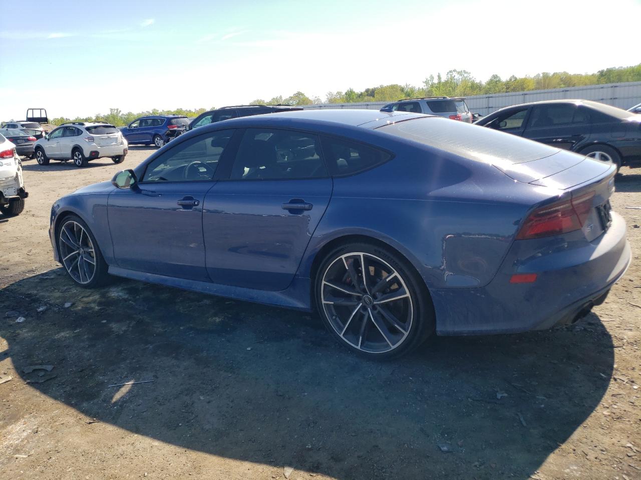 2017 AUDI RS7 PERFOR — VIN WUAWRAFC0HN901426 — photo 2
