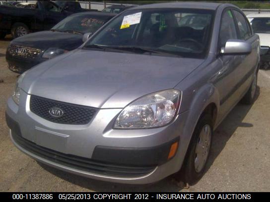 2007 KIA Rio — VIN KNADE123176255034 — photo 2