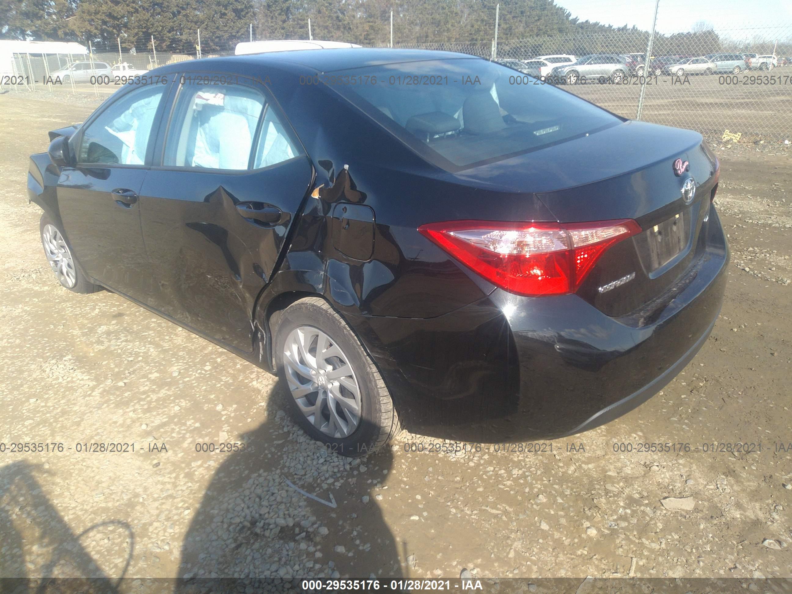 2017 TOYOTA COROLLA — VIN 2T1BURHE3HC816347 — photo 3