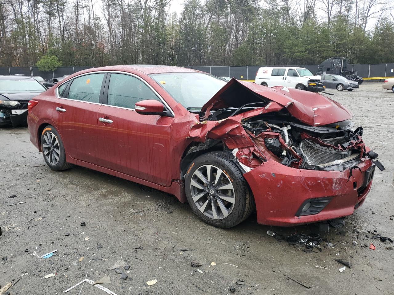 2017 NISSAN ALTIMA 2.5 — VIN 1N4AL3AP0HC128067 — photo 4