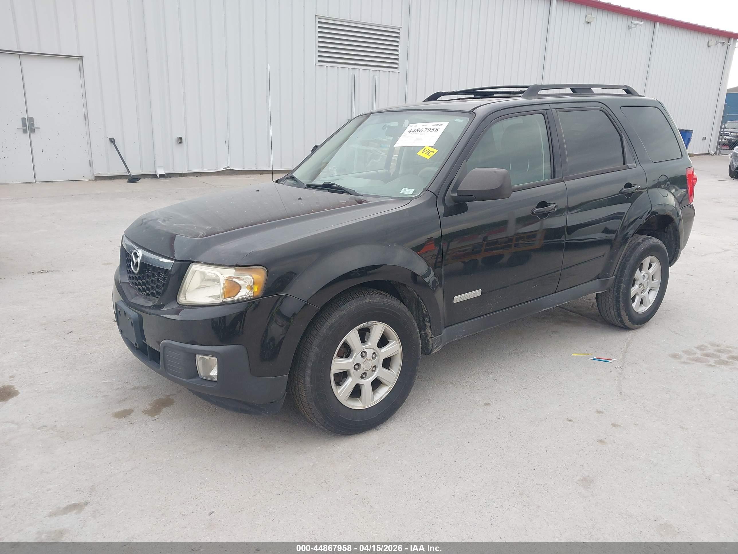 2008 MAZDA Tribute — VIN 4F2CZ02Z88KM22998 — photo 2