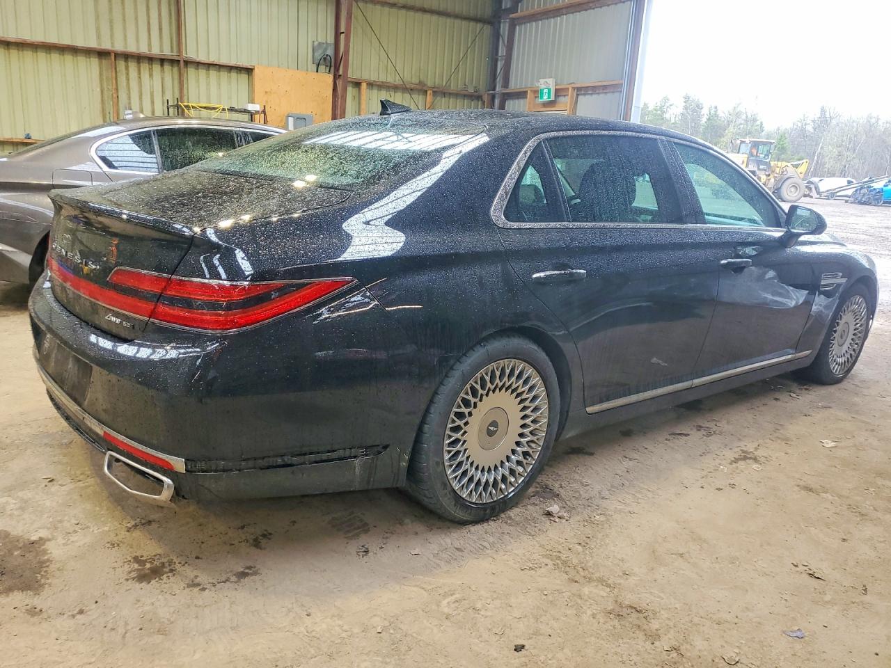2021 GENESIS G90 — VIN KMTF54PH2MU090394 — photo 3