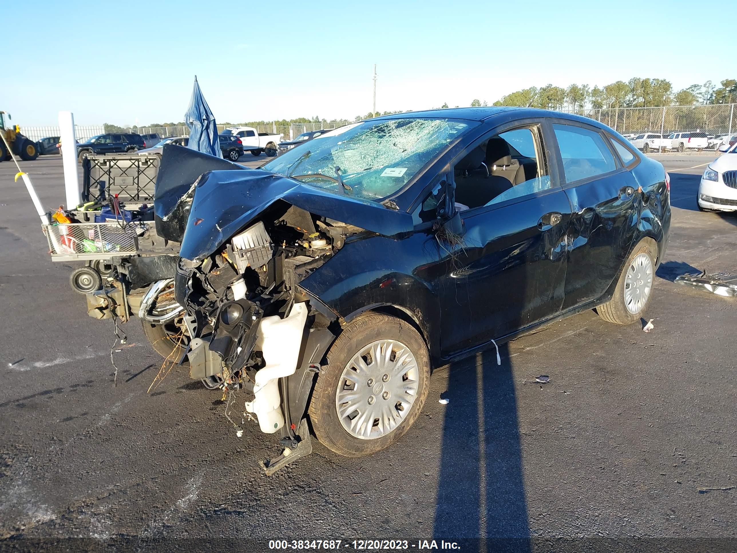 2016 FORD FIESTA — VIN 3FADP4AJ6GM126940 — photo 2