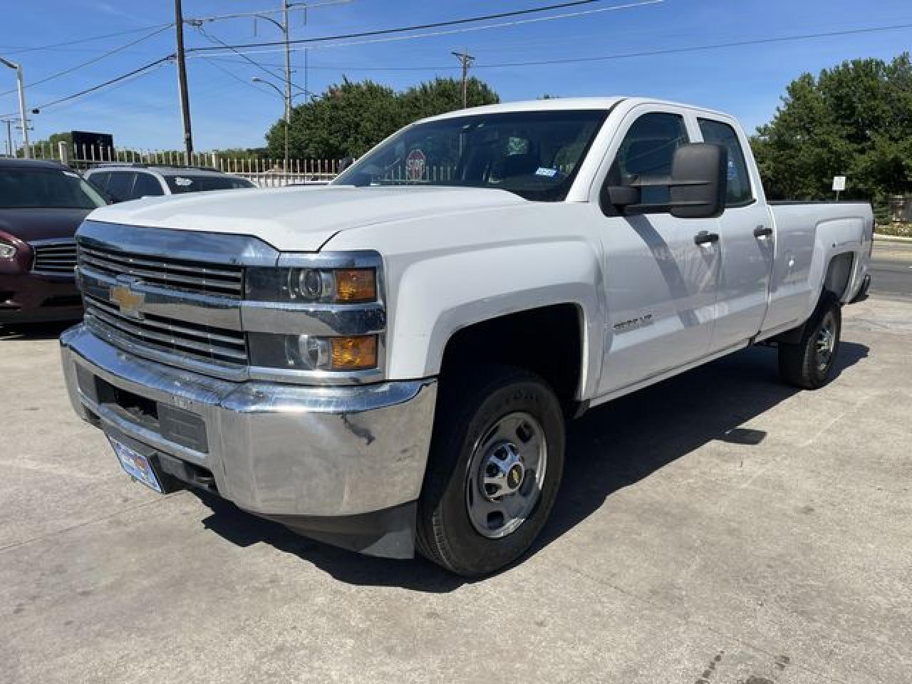 2016 CHEVROLET Silverado — VIN 1GC2CUEG2GZ120711 — photo 2