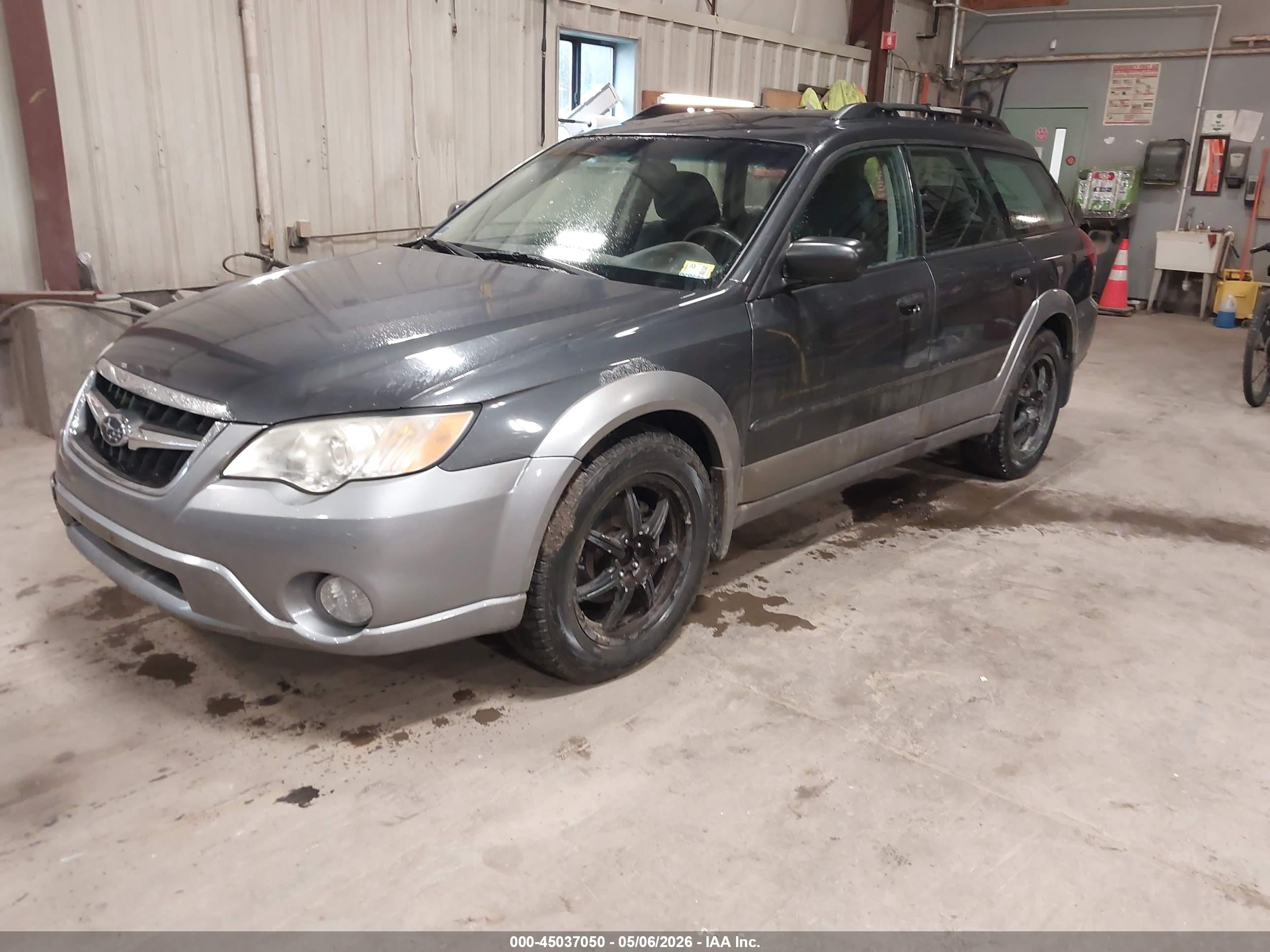2009 SUBARU Outback — VIN 4S4BP61C297339083 — photo 2