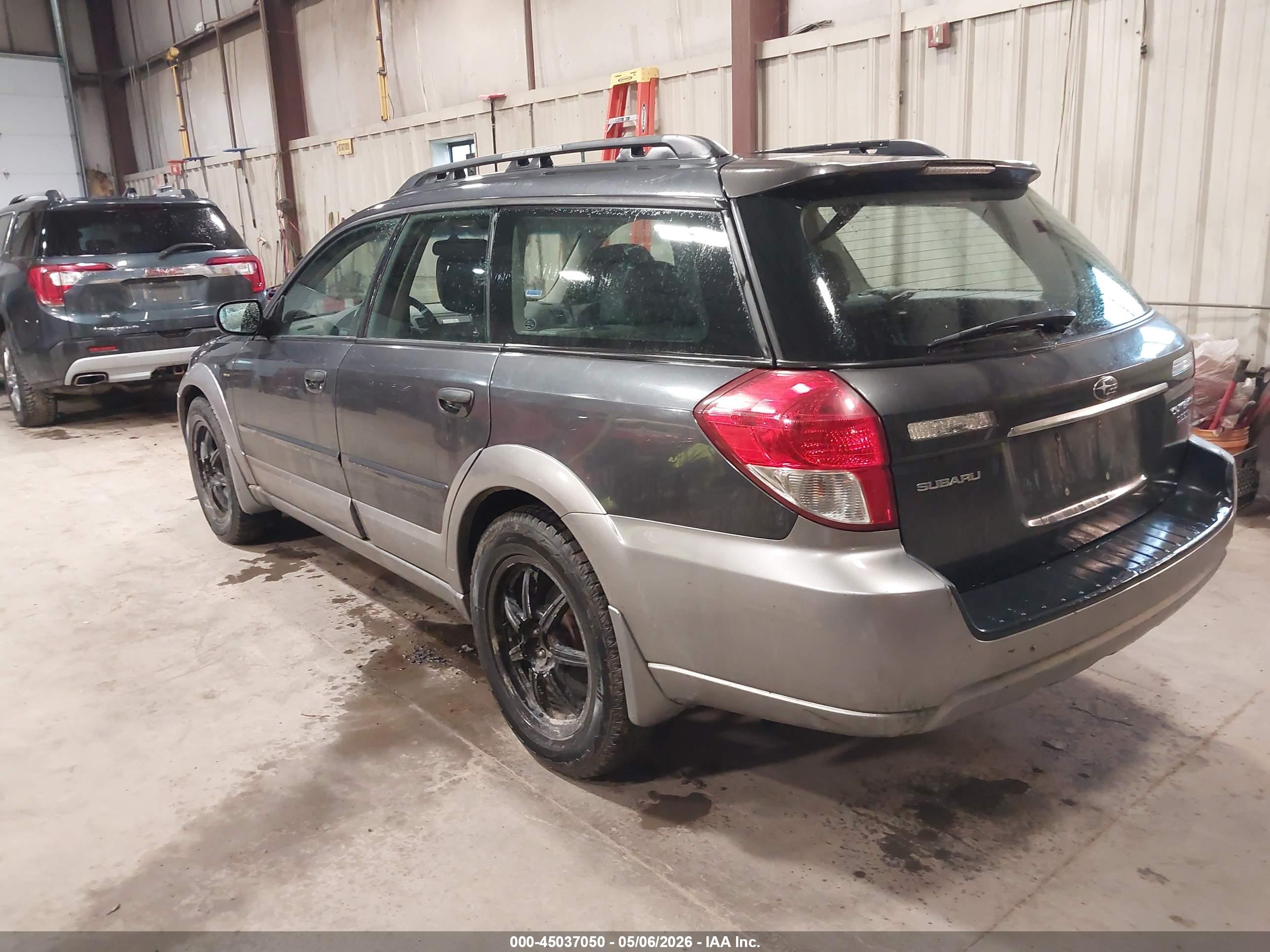 2009 SUBARU Outback — VIN 4S4BP61C297339083 — photo 3