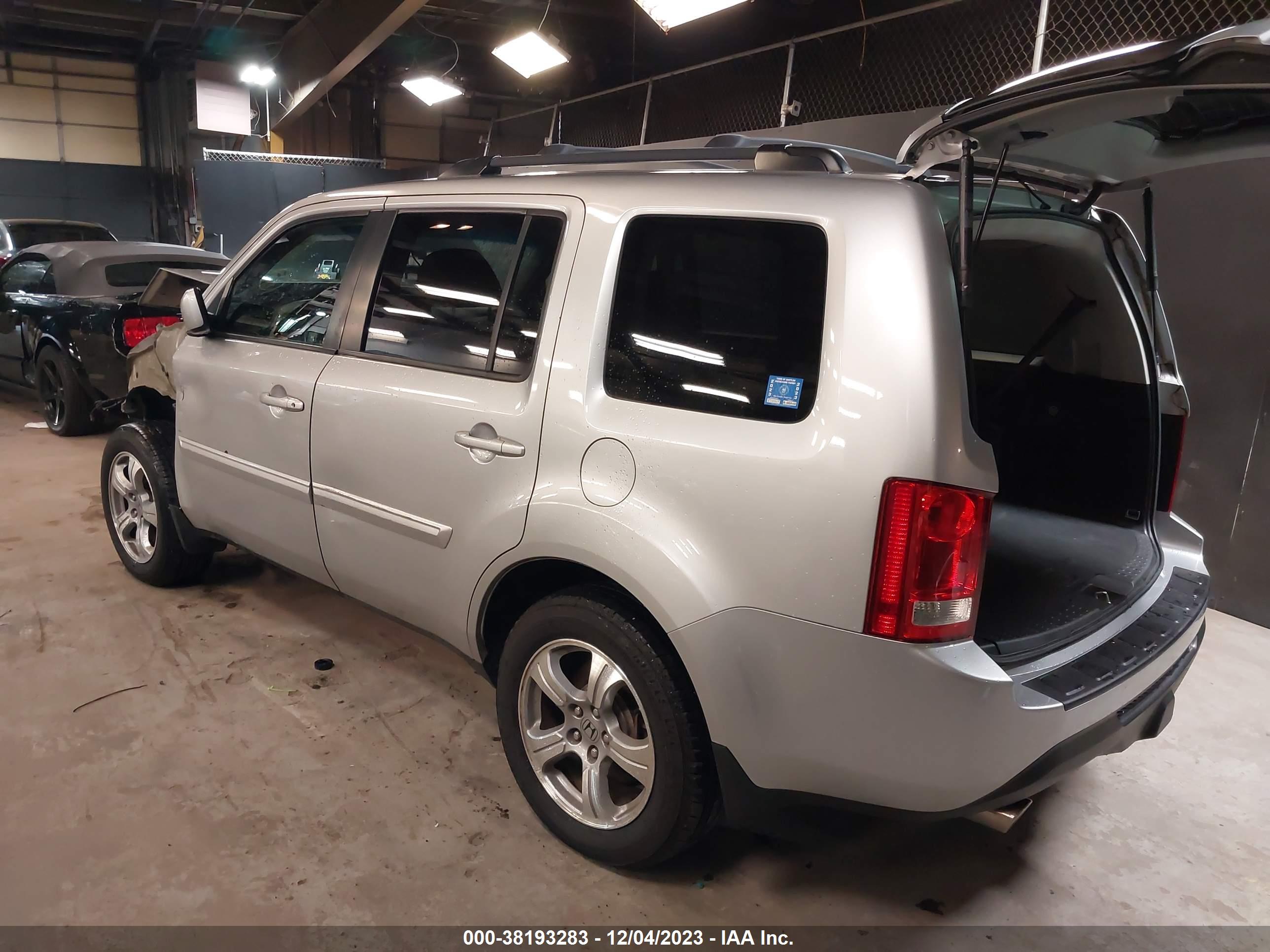 2012 HONDA PILOT — VIN 5FNYF4H63CB072897 — photo 3