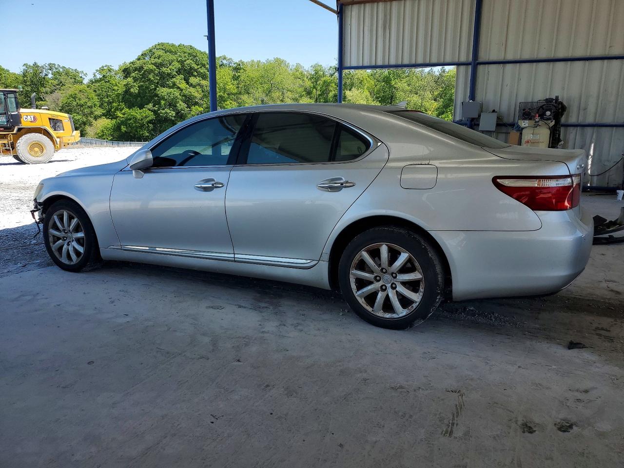 2008 LEXUS LS — VIN JTHBL46F385055428 — photo 2