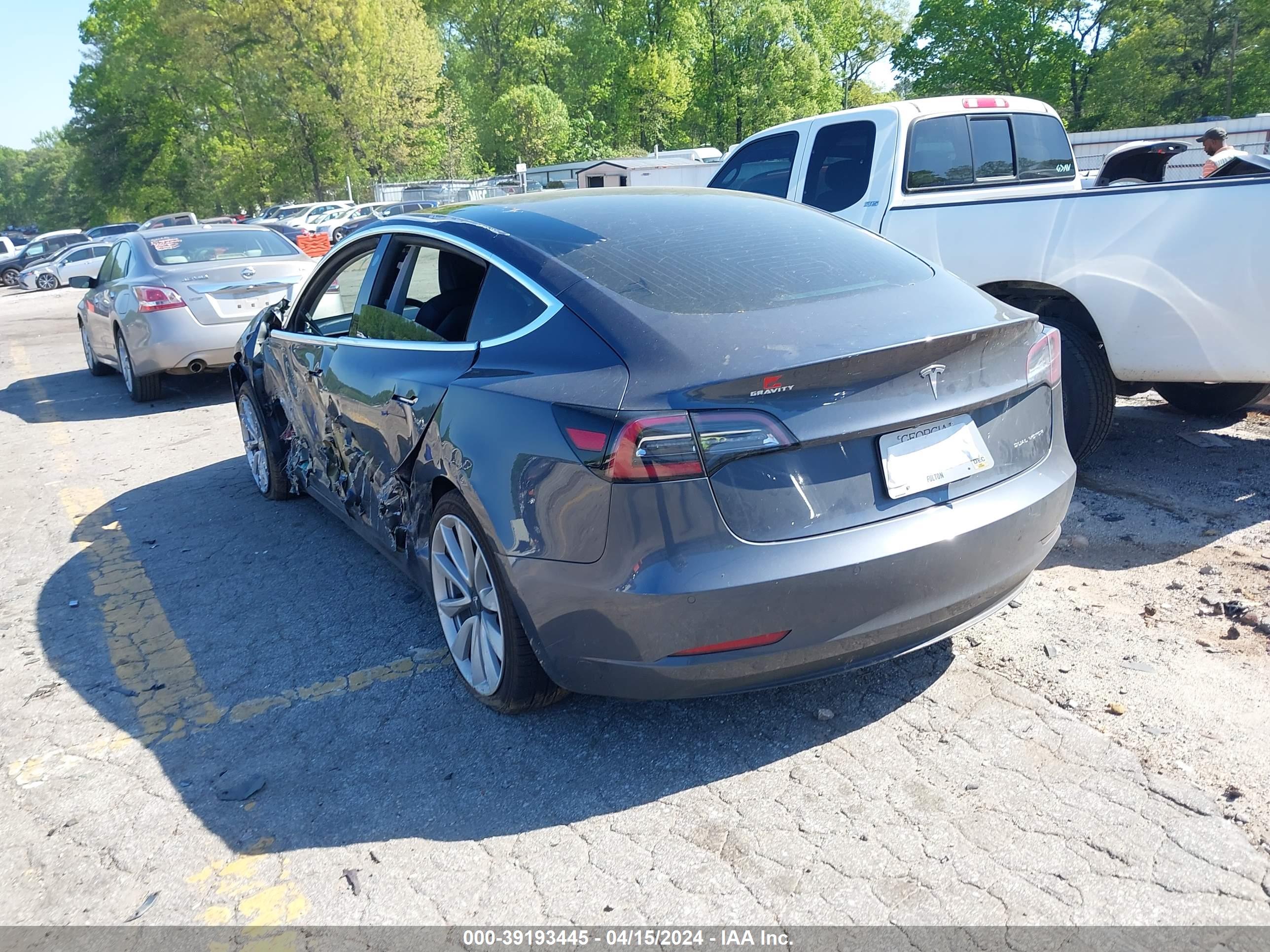2020 TESLA MODEL 3 — VIN 5YJ3E1EB5LF646591 — photo 3