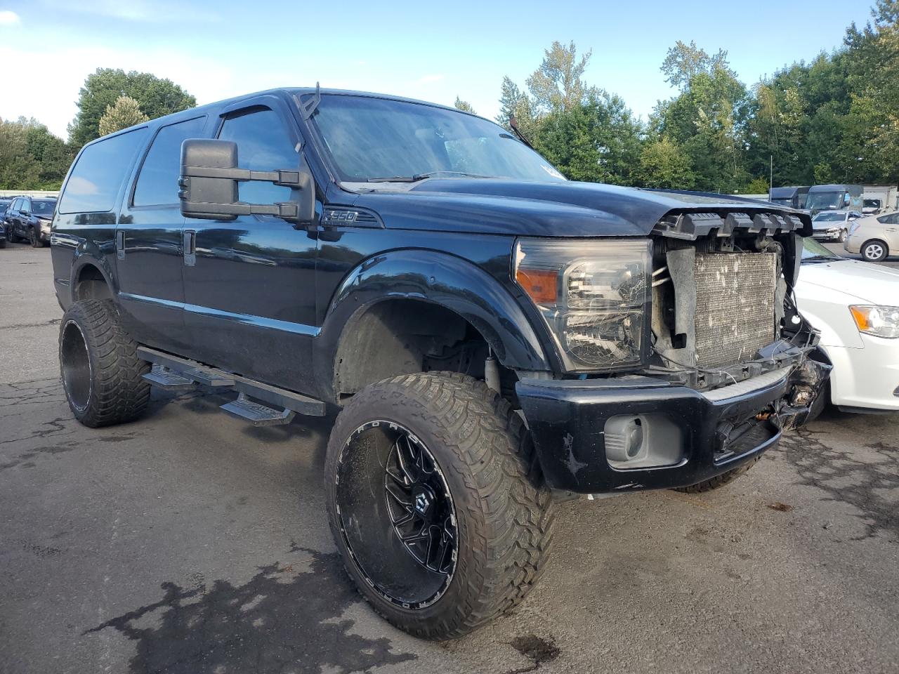 2004 FORD Excursion — VIN 1FMSU41P84EC84434 — photo 4