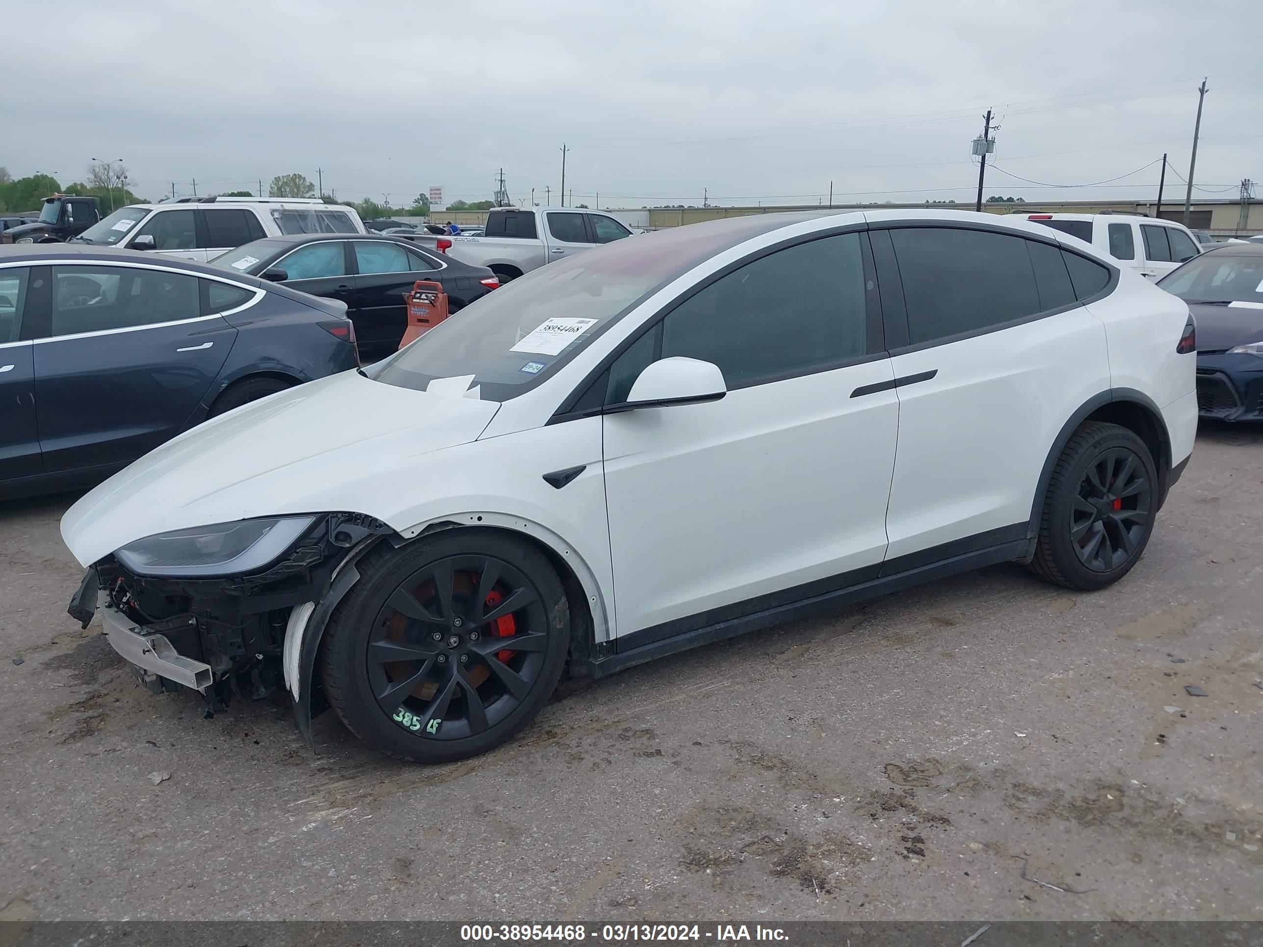 2023 TESLA MODEL X — VIN 7SAXCBE66PF410119 — photo 2