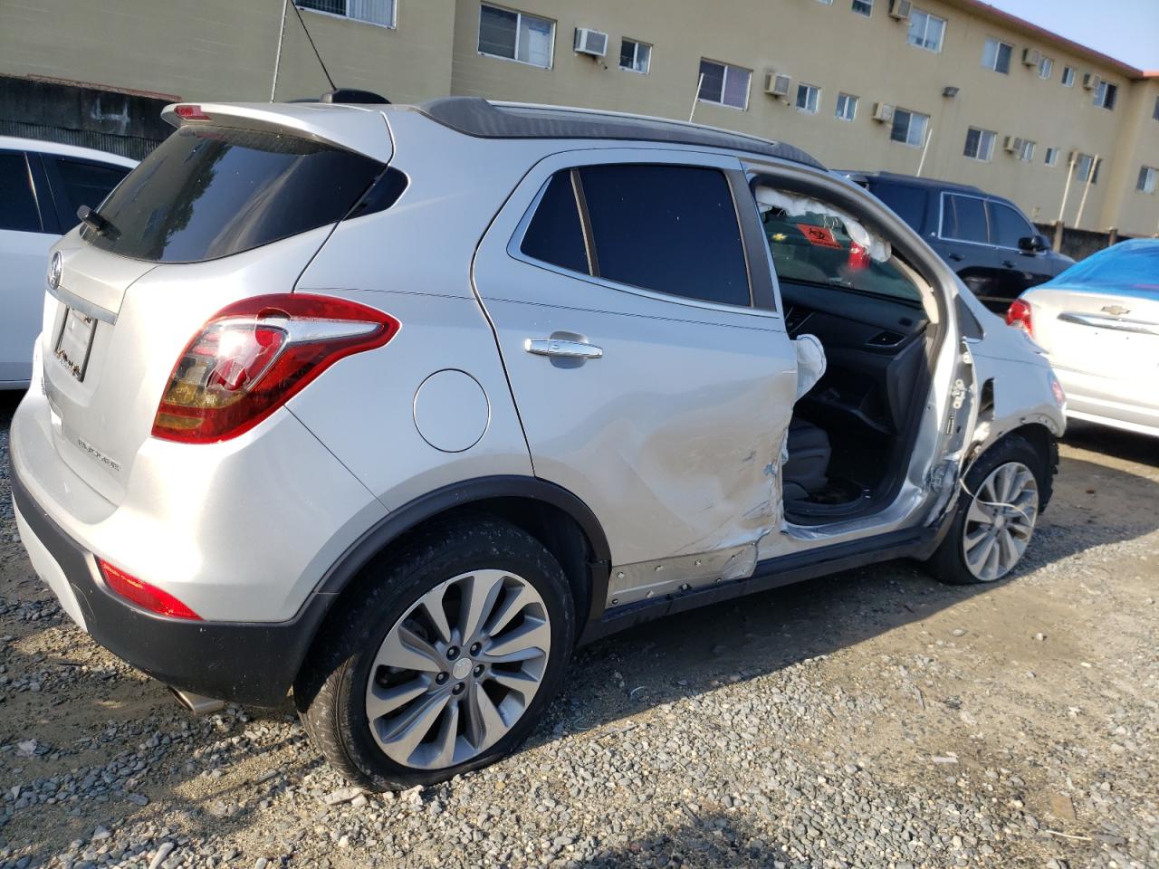 2018 BUICK Encore — VIN KL4CJASBXJB624824 — photo 3