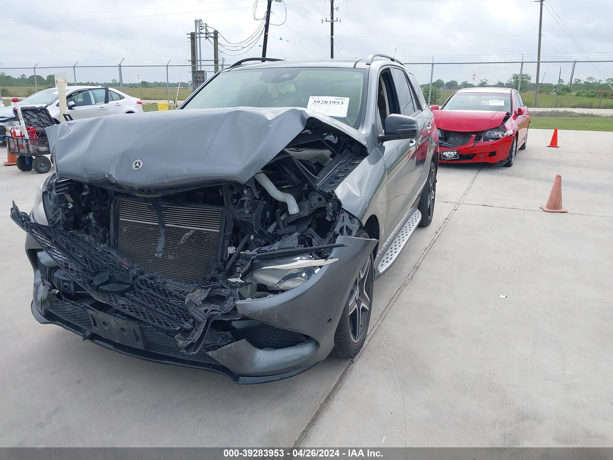 4JGDA5JB3JB116404 — photo 2