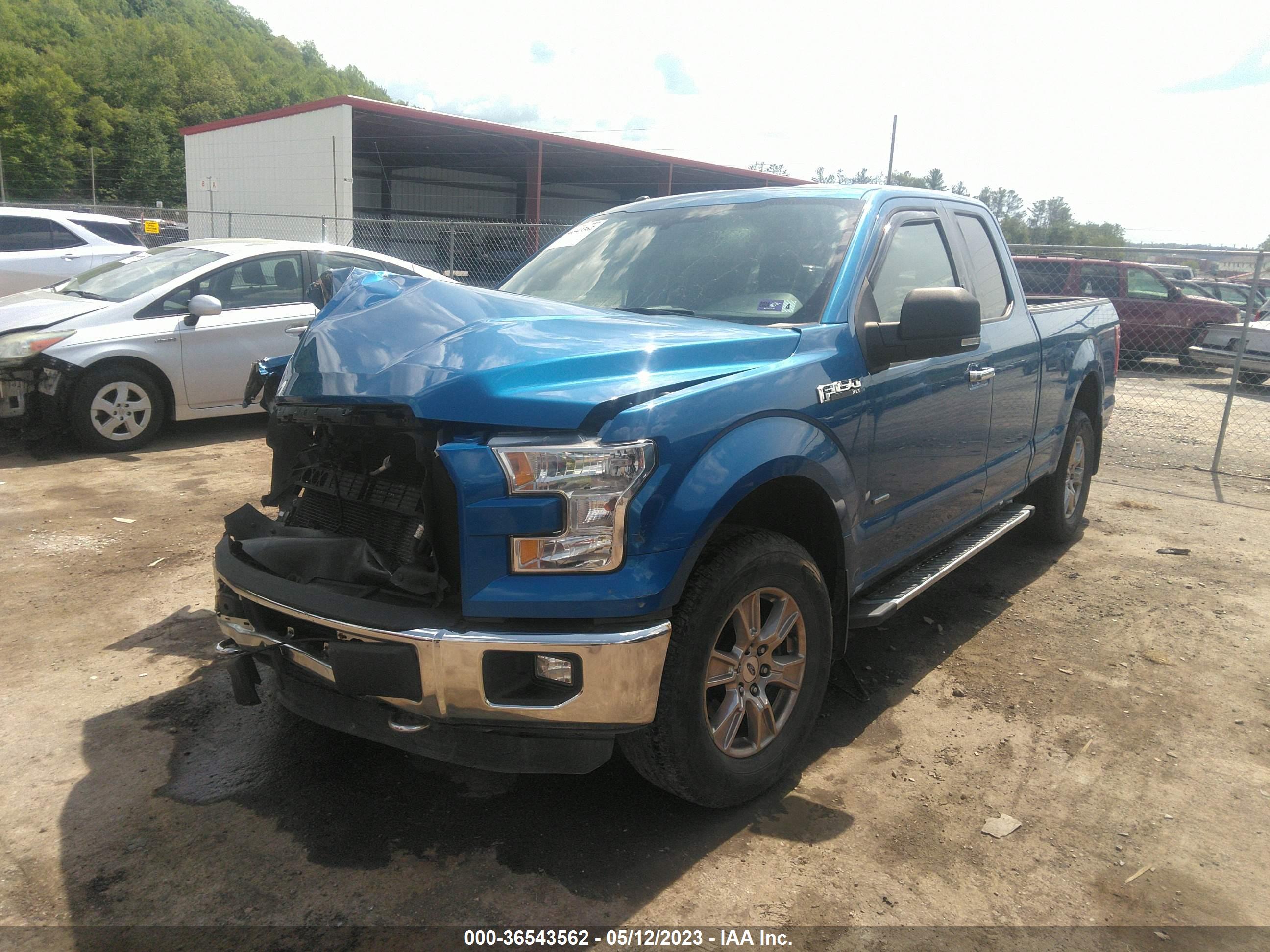 2015 FORD F-150 — VIN 1FTEX1EP5FFA51576 — photo 2